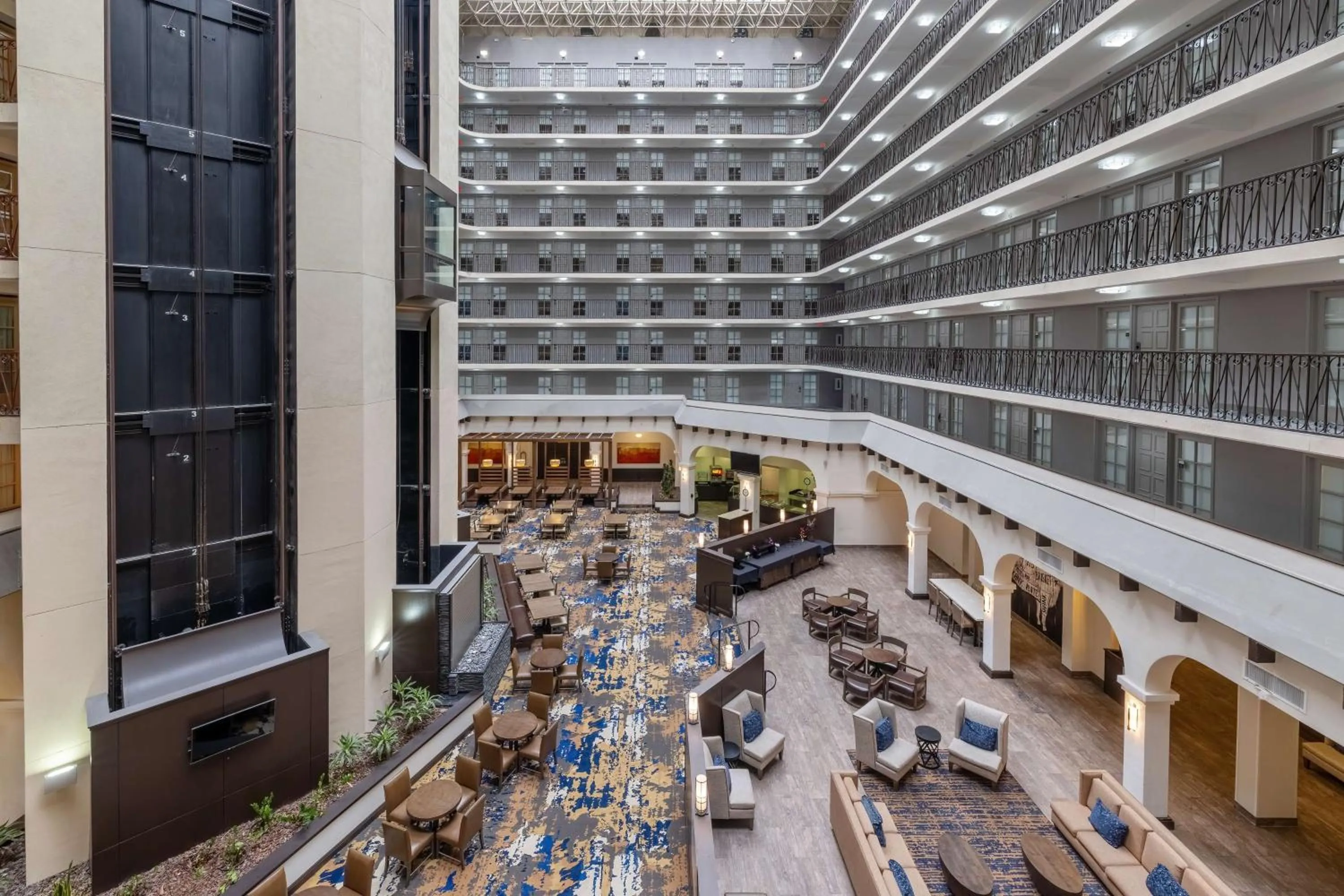 Lobby or reception in Embassy Suites by Hilton Tulsa I-44