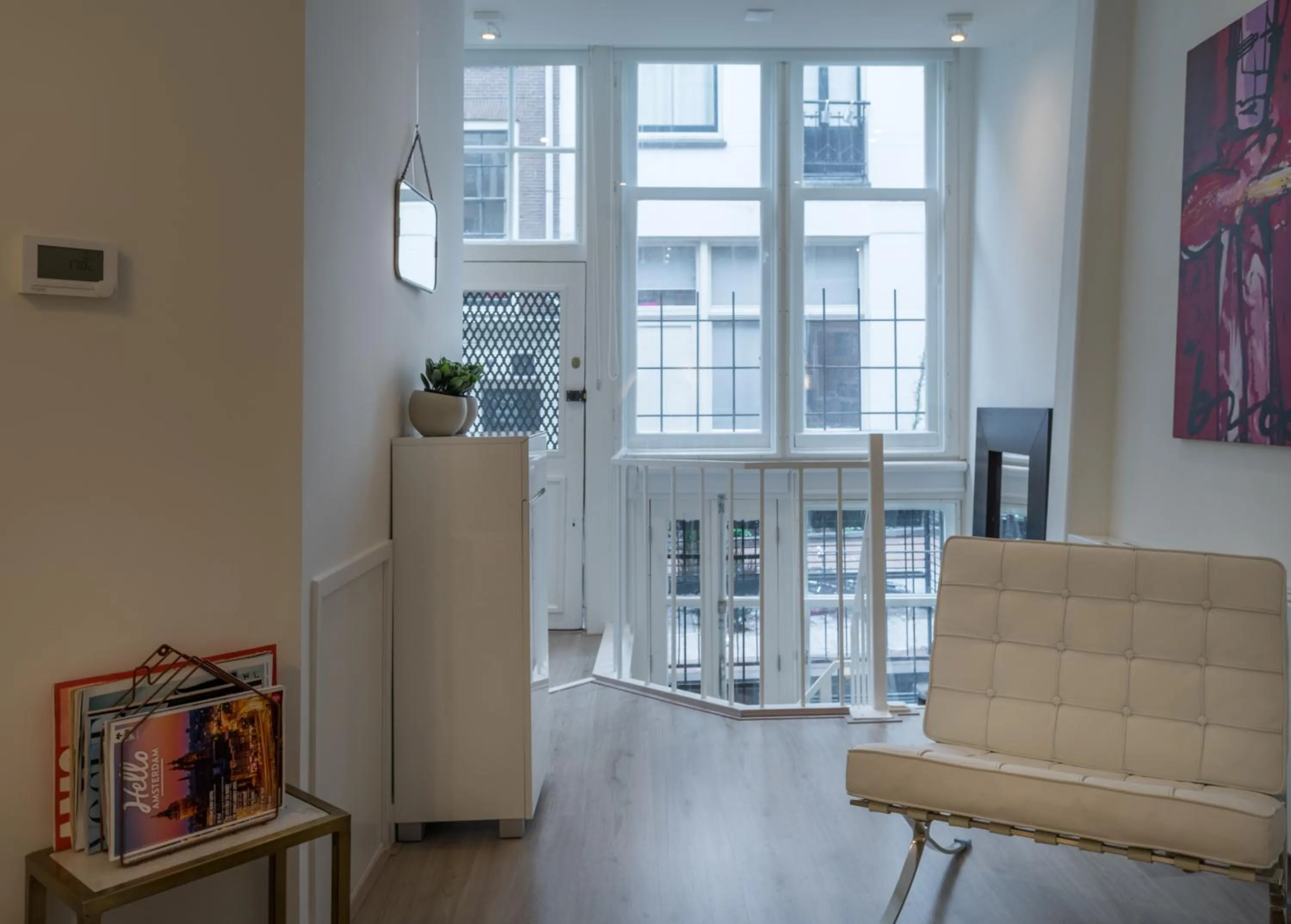 Luxury Flower Market Apartment