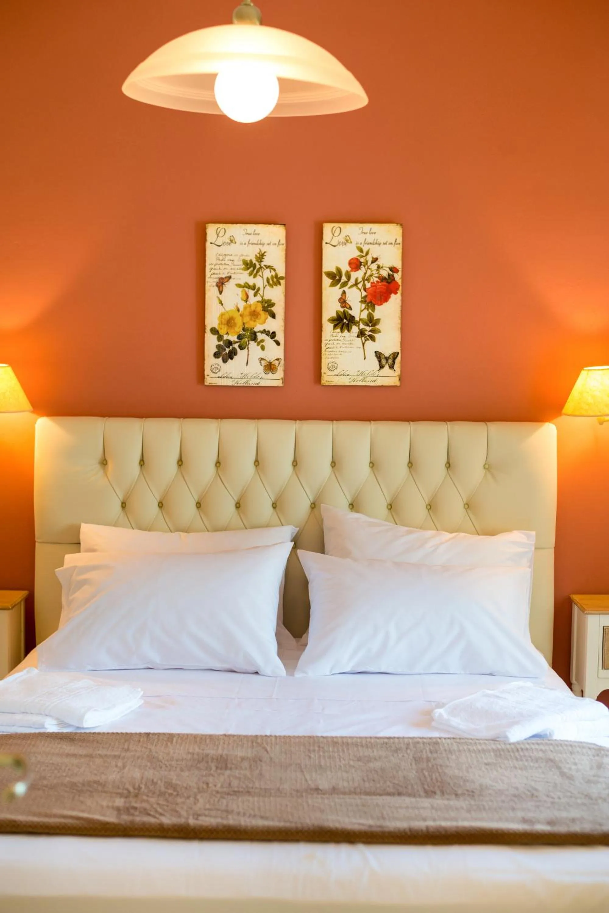 Decorative detail, Bed in Villa Anatoli