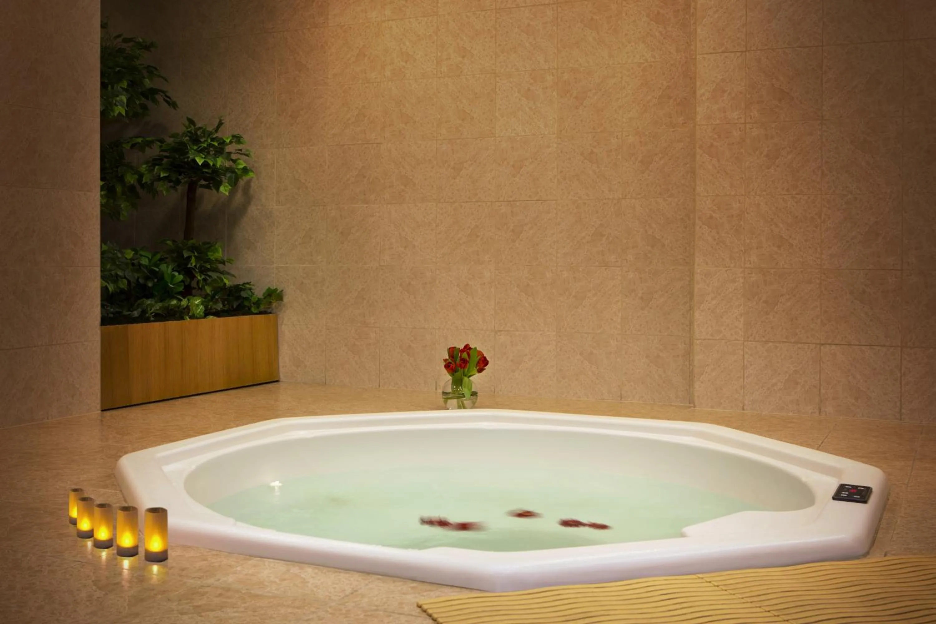 Hot Tub in TIME Ruby Hotel Apartment