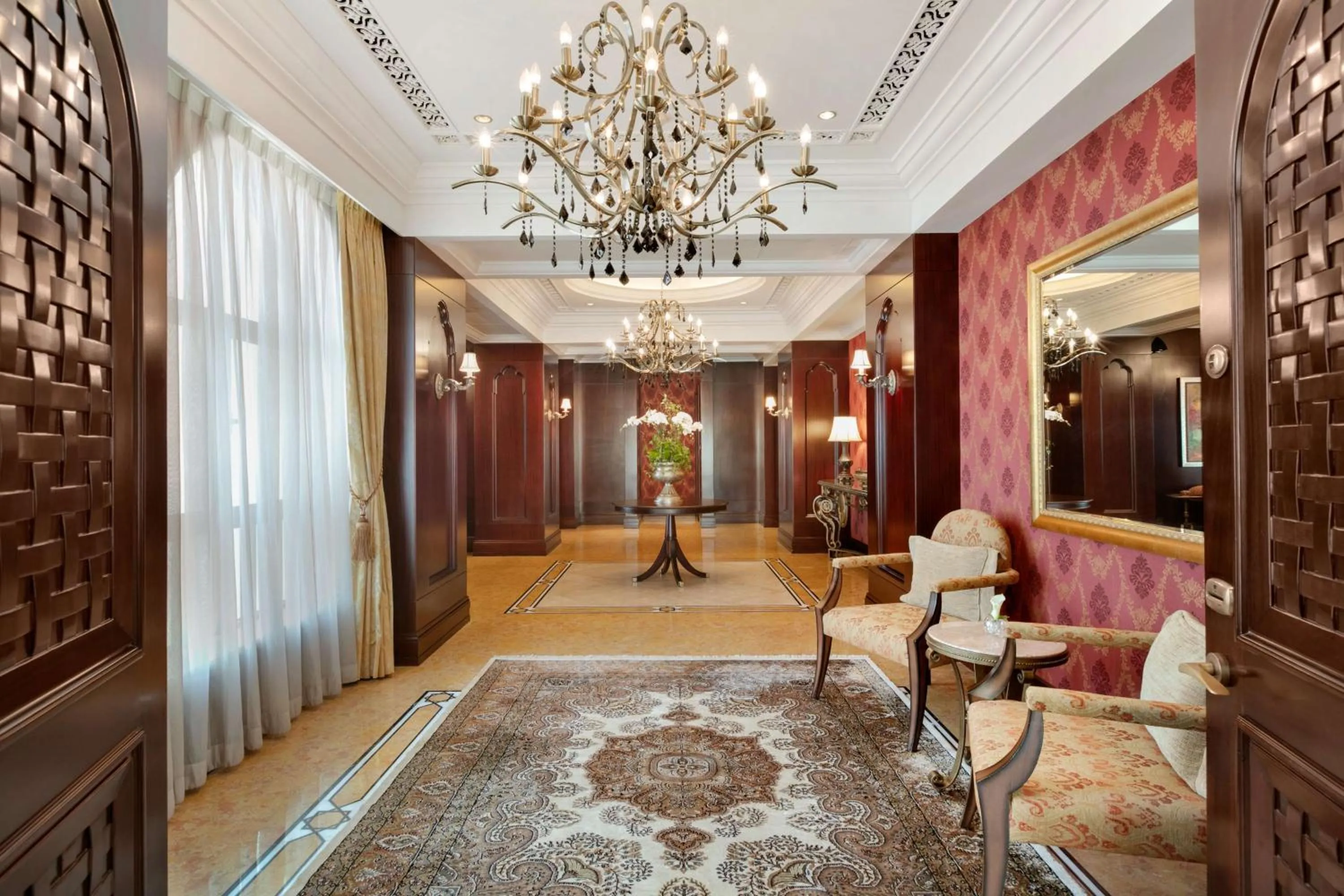 Photo of the whole room in Shangri-La Qaryat Al Beri, Abu Dhabi