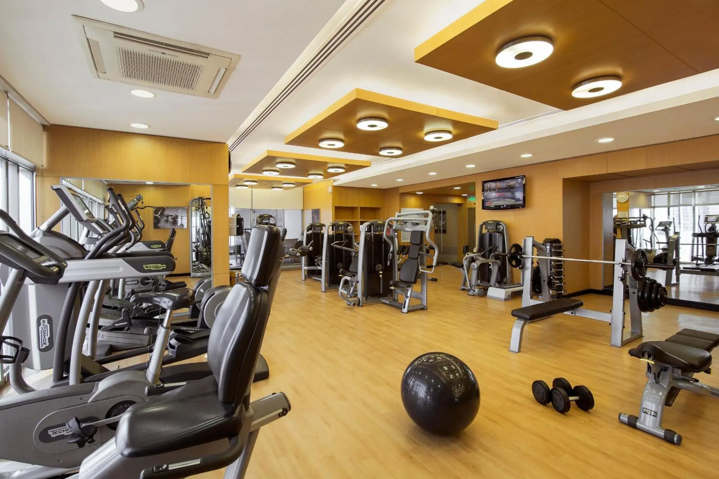Fitness centre/facilities in Hala Arjaan by Rotana, Deluxe Hotel Apartments Fitness centre/facilities in Hala Arjaan by Rotana, Deluxe Hotel Apartments
