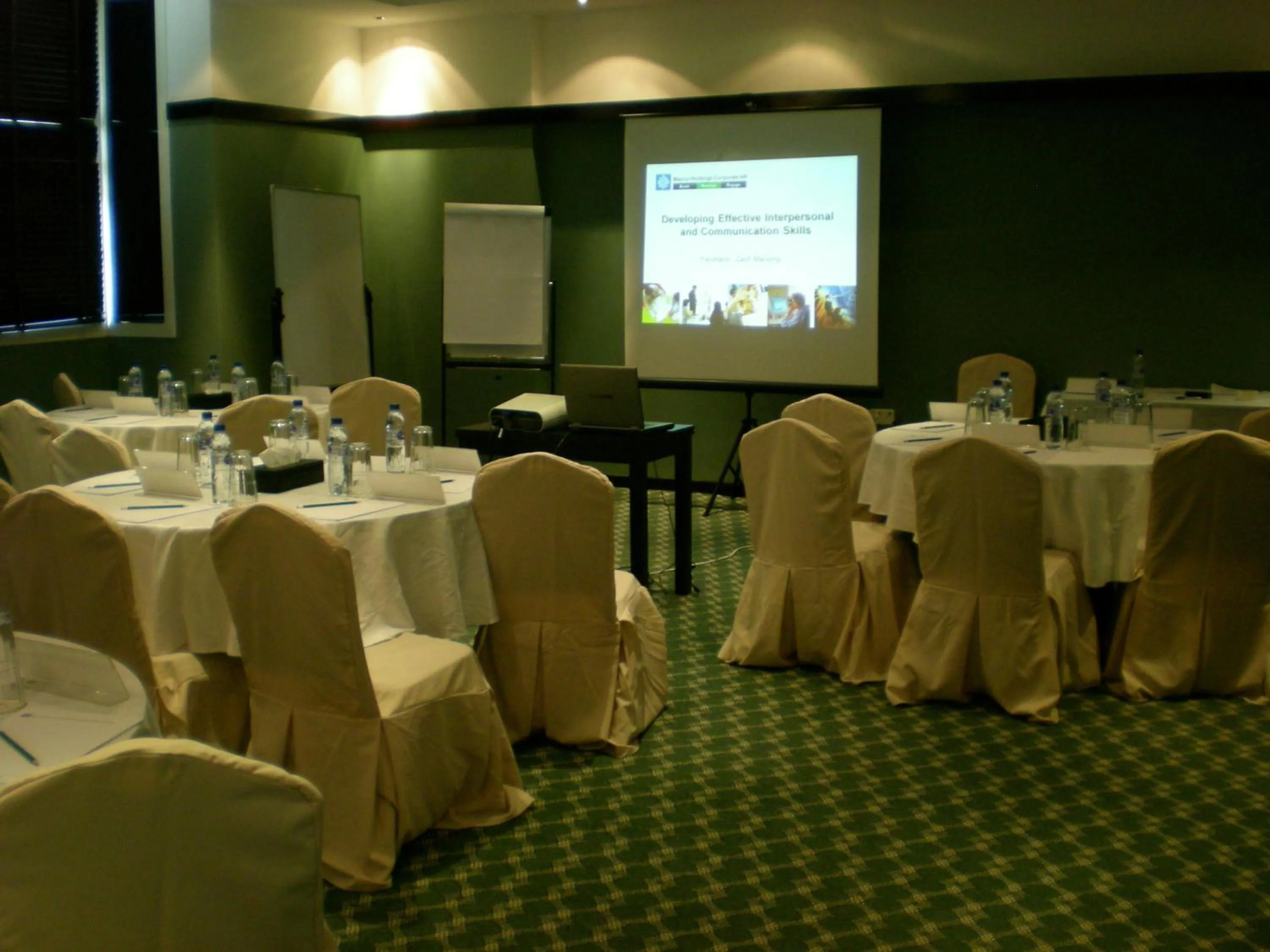 Banquet/Function facilities in L'Arabia Hotel Apartments