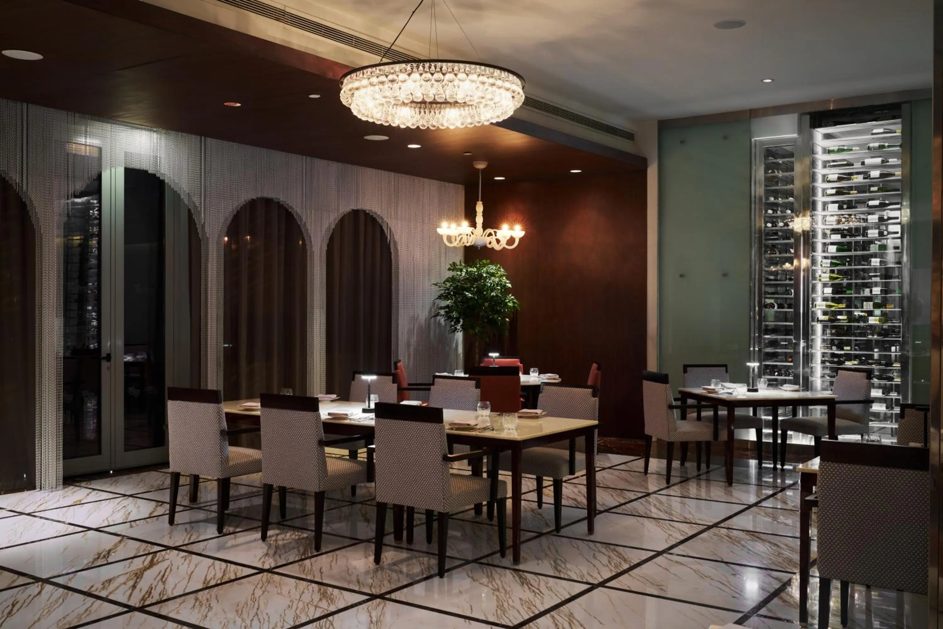 Restaurant/places to eat in Park Arjaan by Rotana, Abu Dhabi