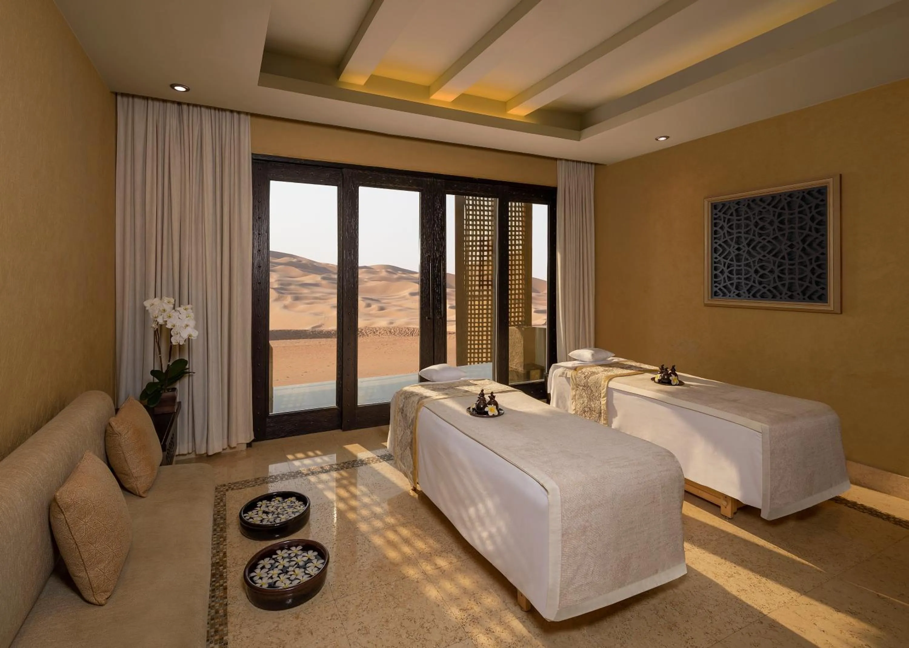Massage, Bed in Anantara Qasr al Sarab Desert Resort
