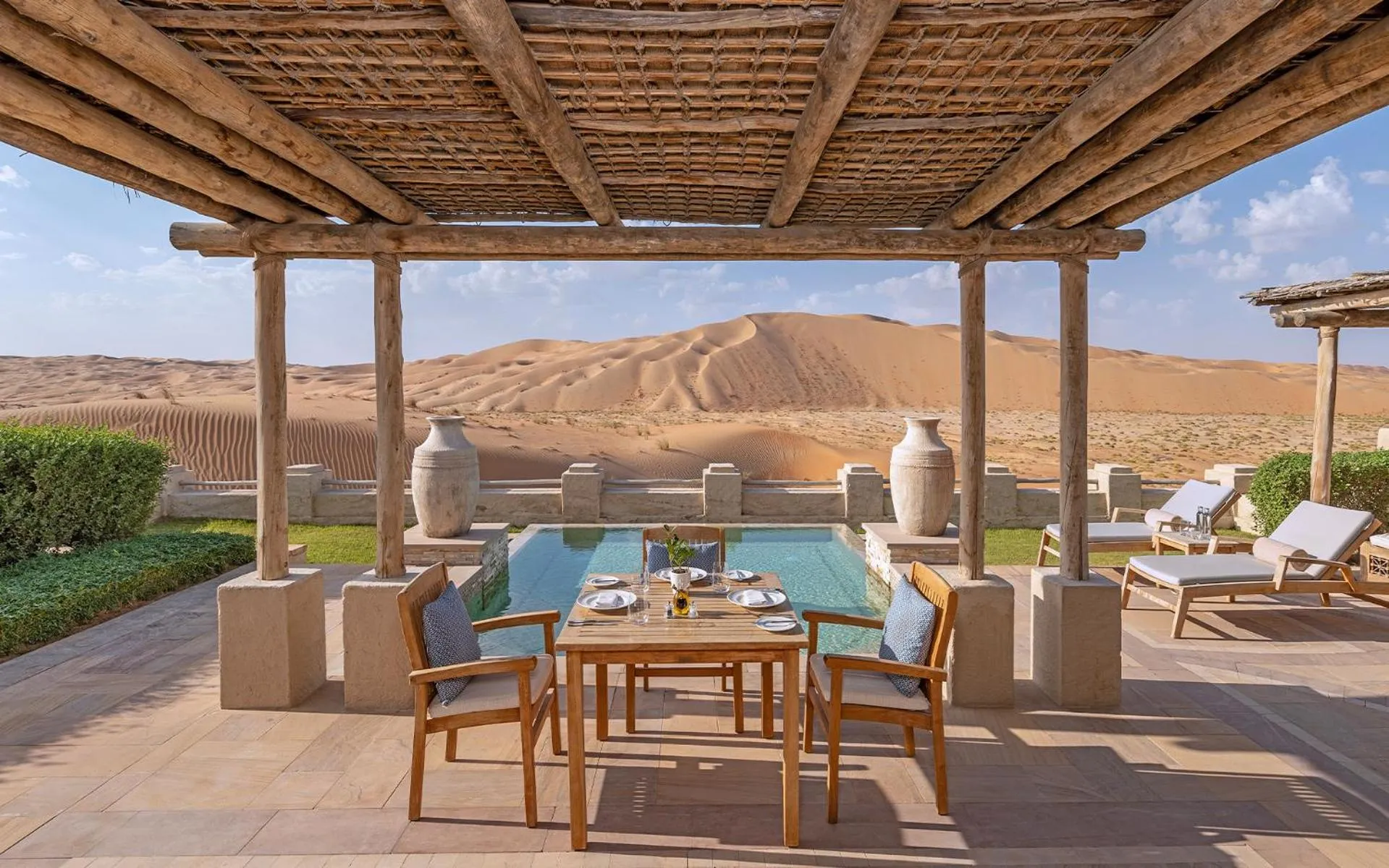 Bedroom in Anantara Qasr al Sarab Desert Resort