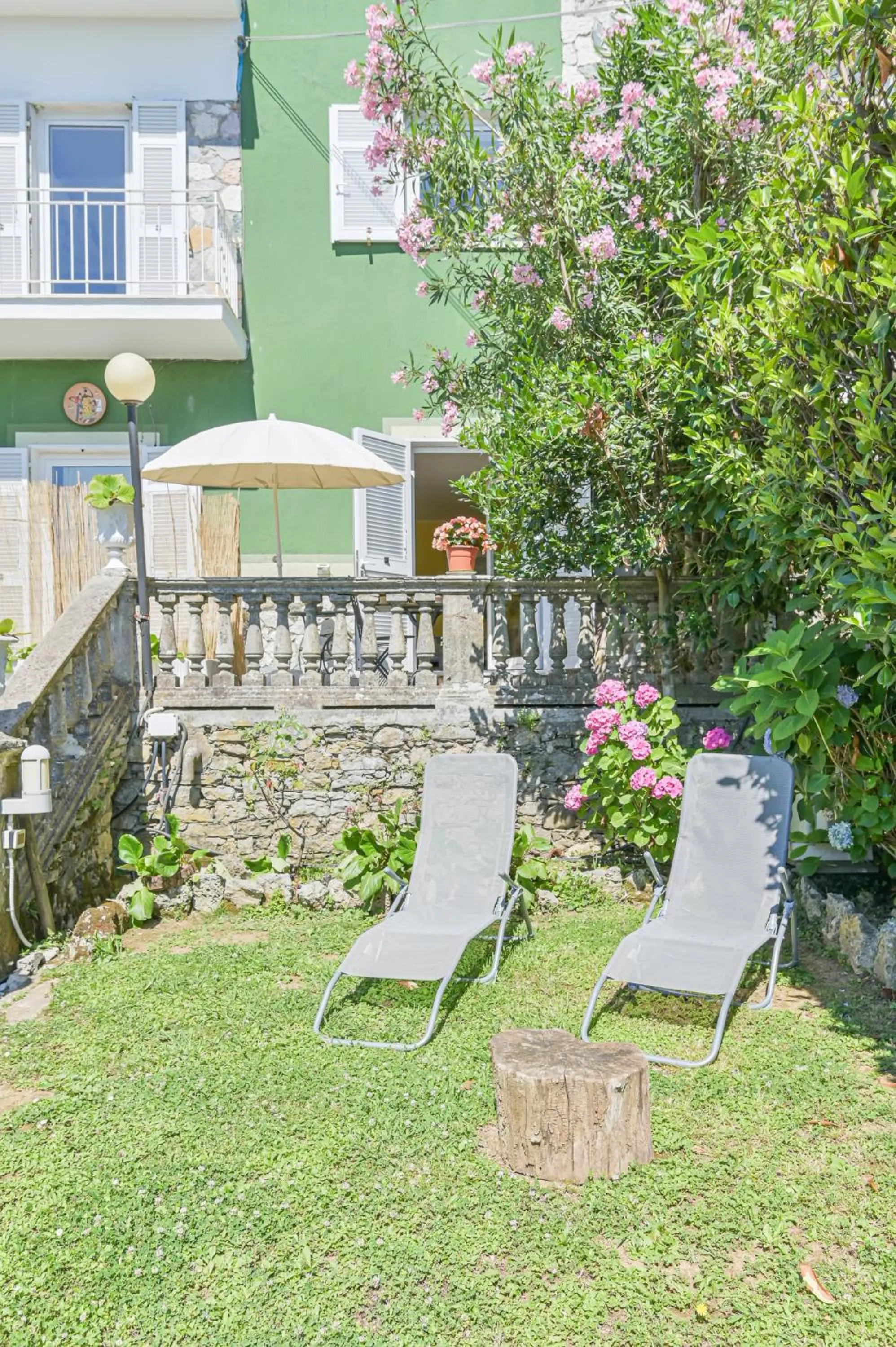 LINUS by BREATHE LIGURIA