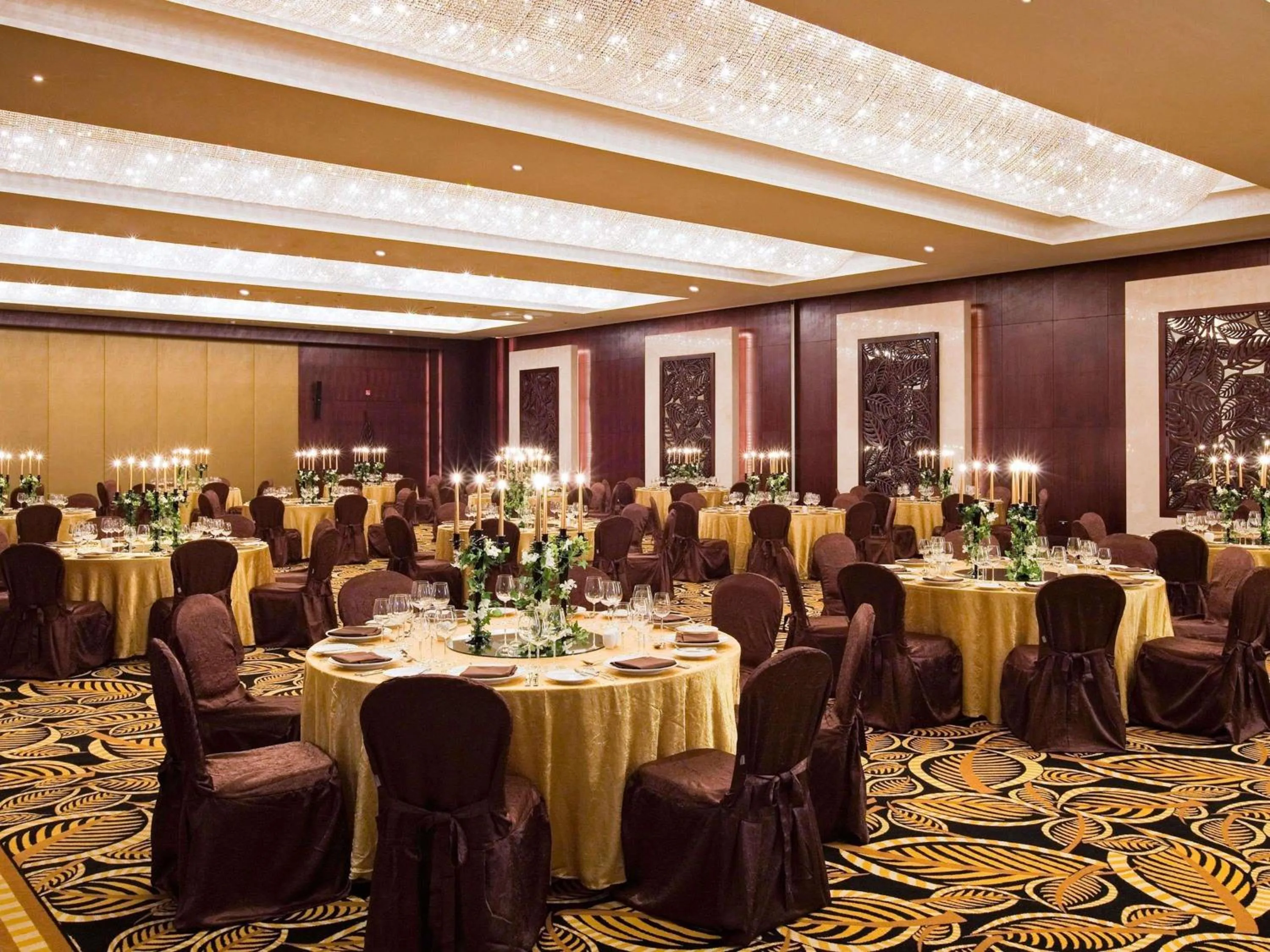 Meeting/conference room in Sofitel Dubai Jumeirah Beach