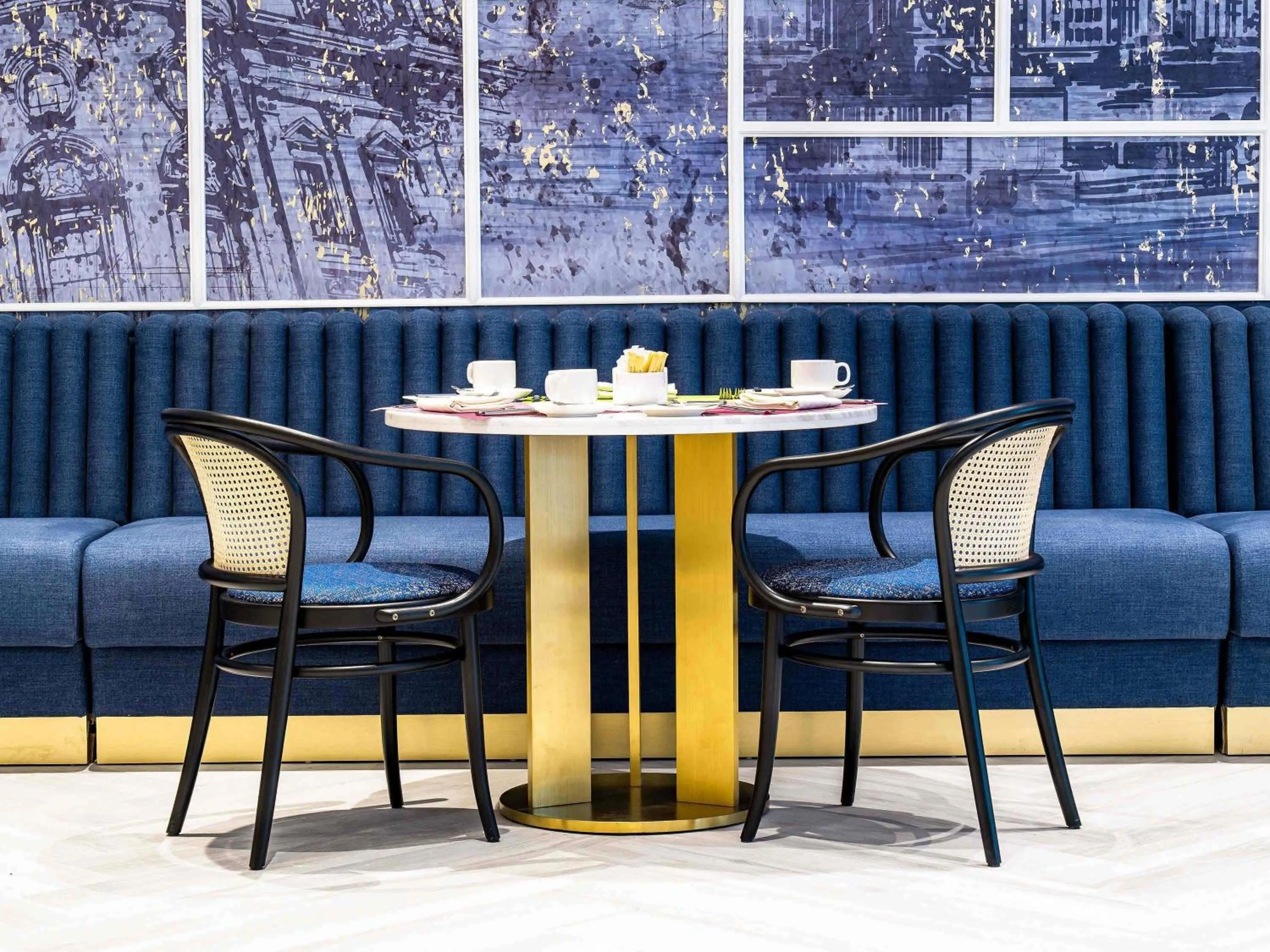 Restaurant/places to eat in Sofitel Dubai Jumeirah Beach