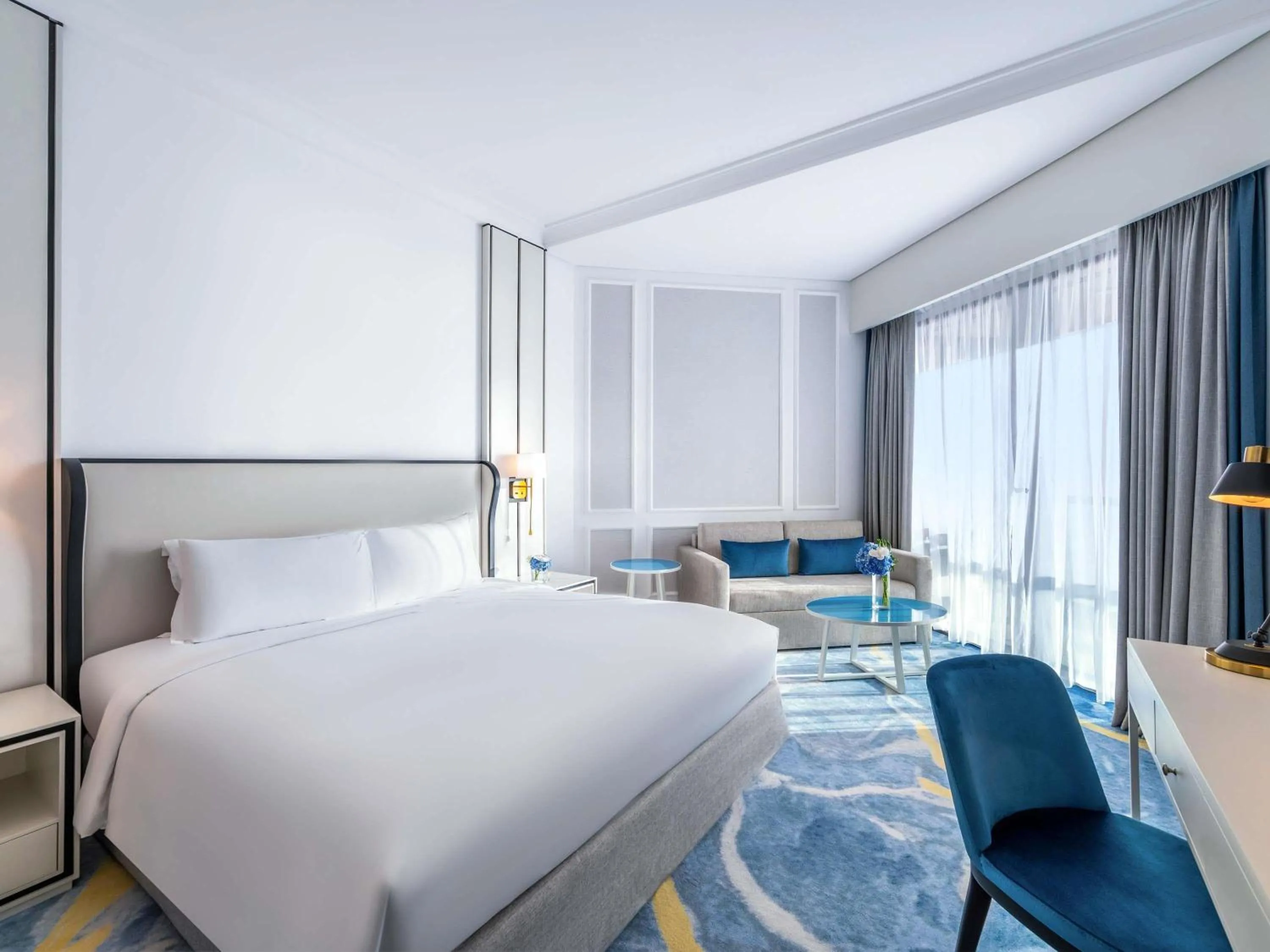 Bedroom, Bed in Sofitel Dubai Jumeirah Beach