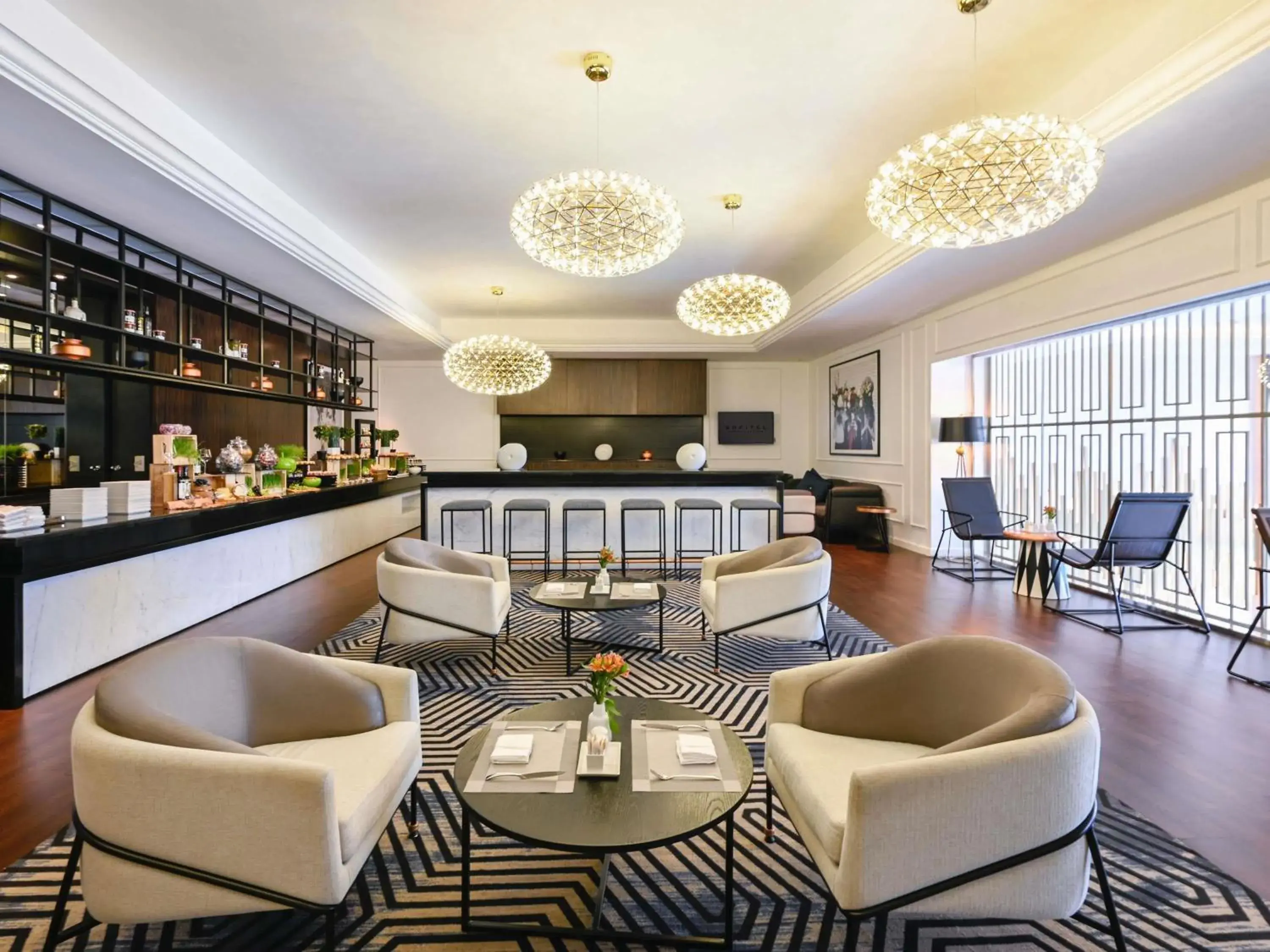 Bedroom in Sofitel Dubai Jumeirah Beach Bedroom in Sofitel Dubai Jumeirah Beach