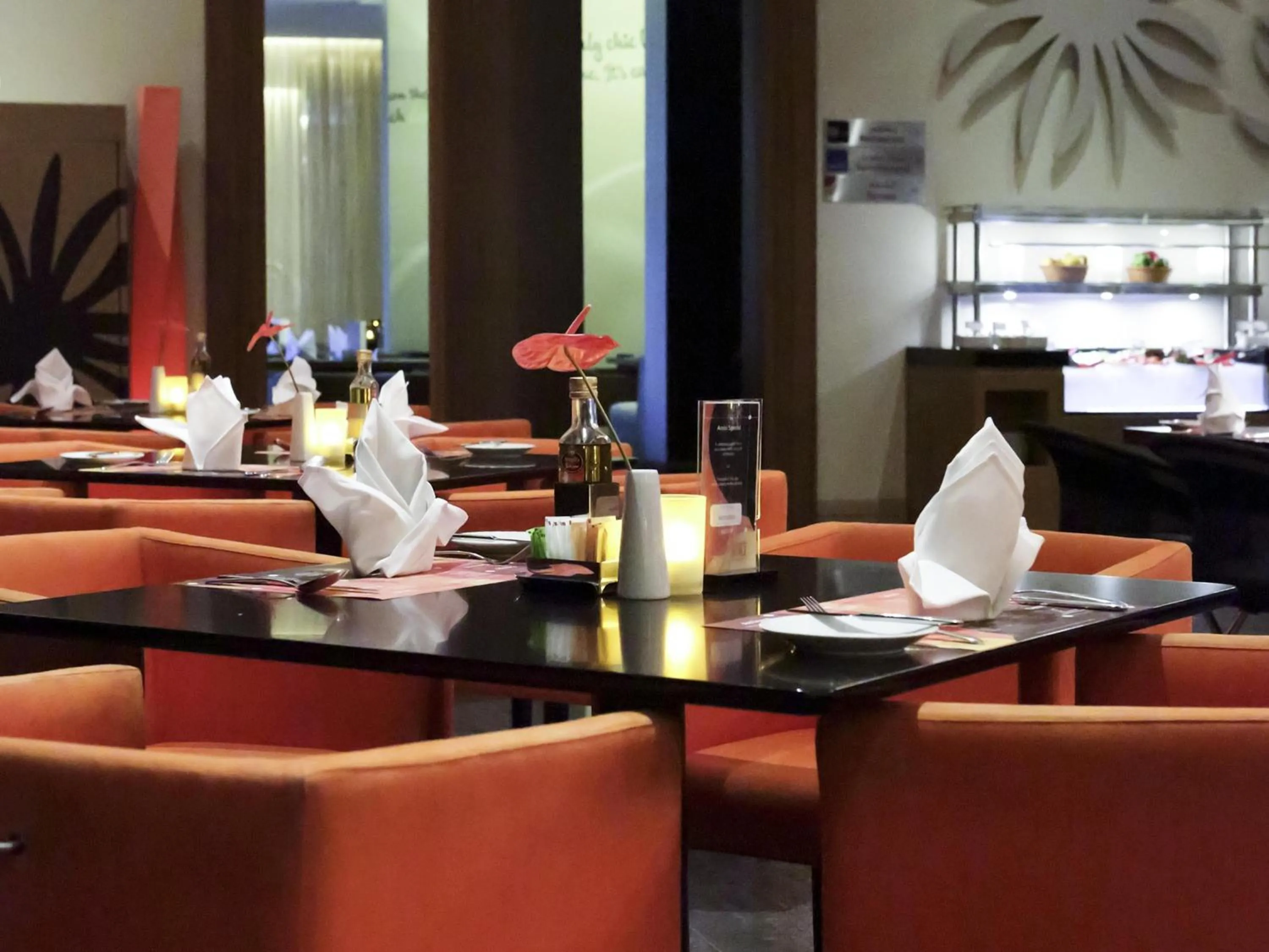Restaurant/places to eat in Novotel Suites Mall Avenue Dubai
