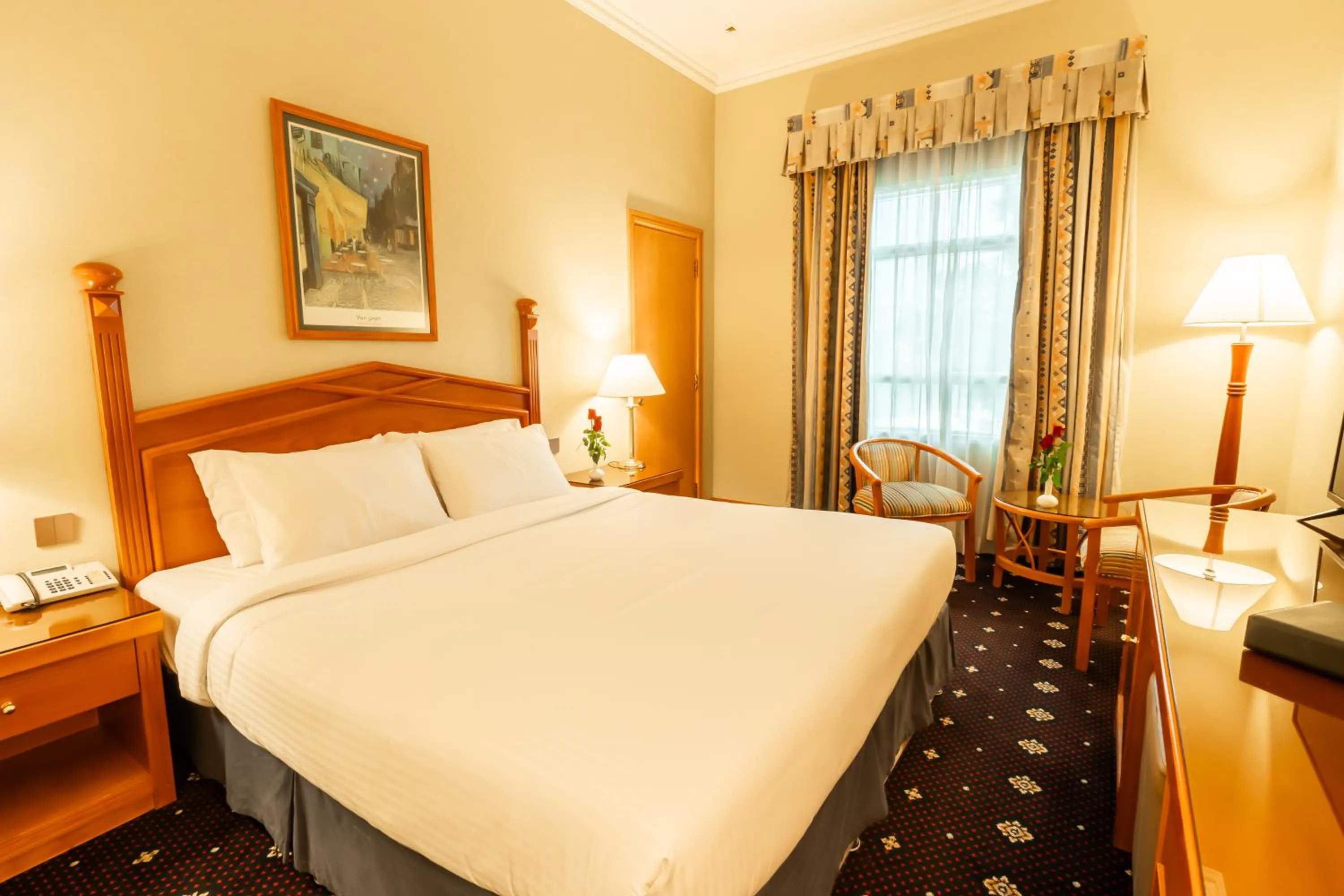 Bed in Sea View Hotel Dubai