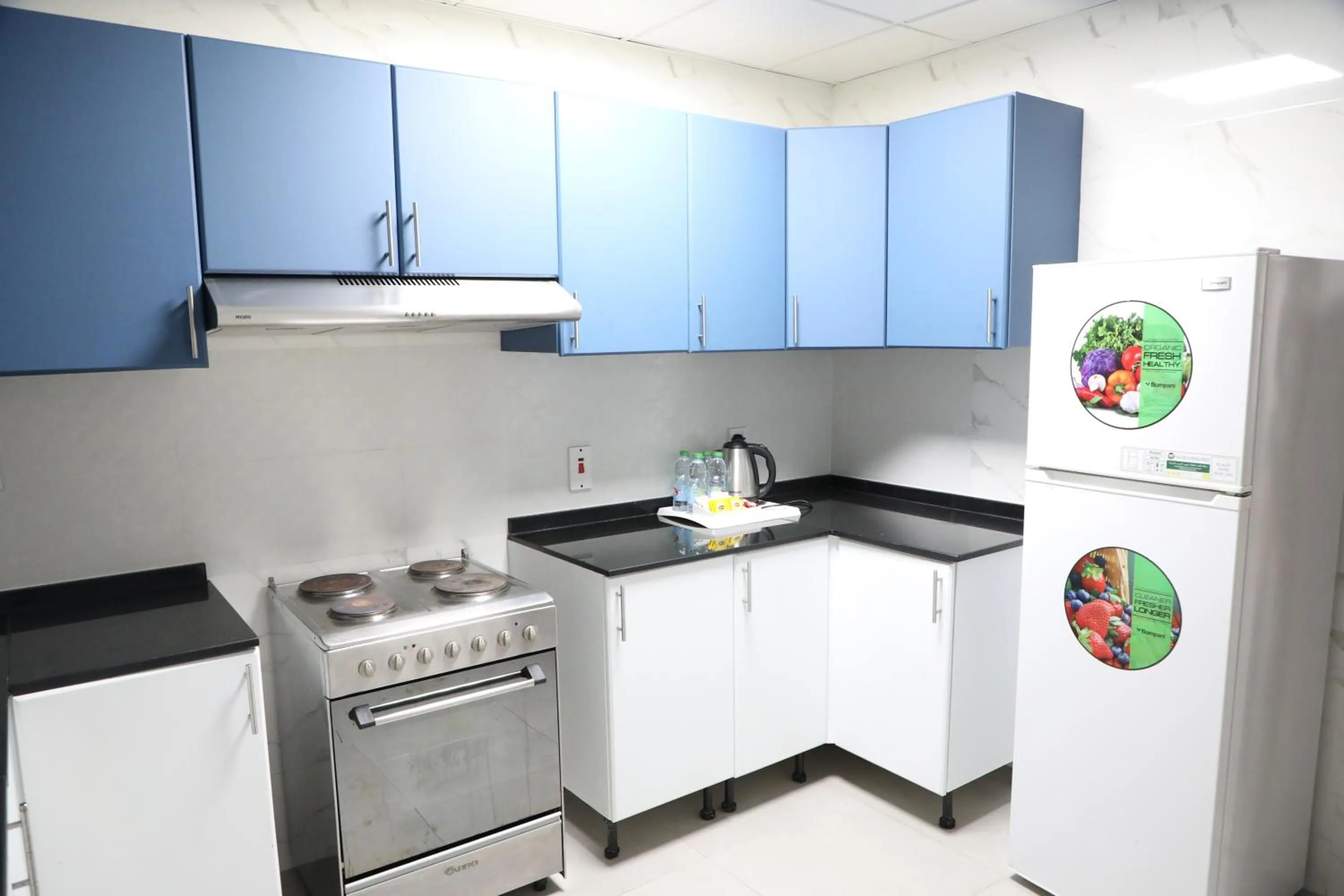 Kitchen or kitchenette in Wescott Plaza Hotel Apartments LLC Formerly West Zone Plaza Hotel Apts