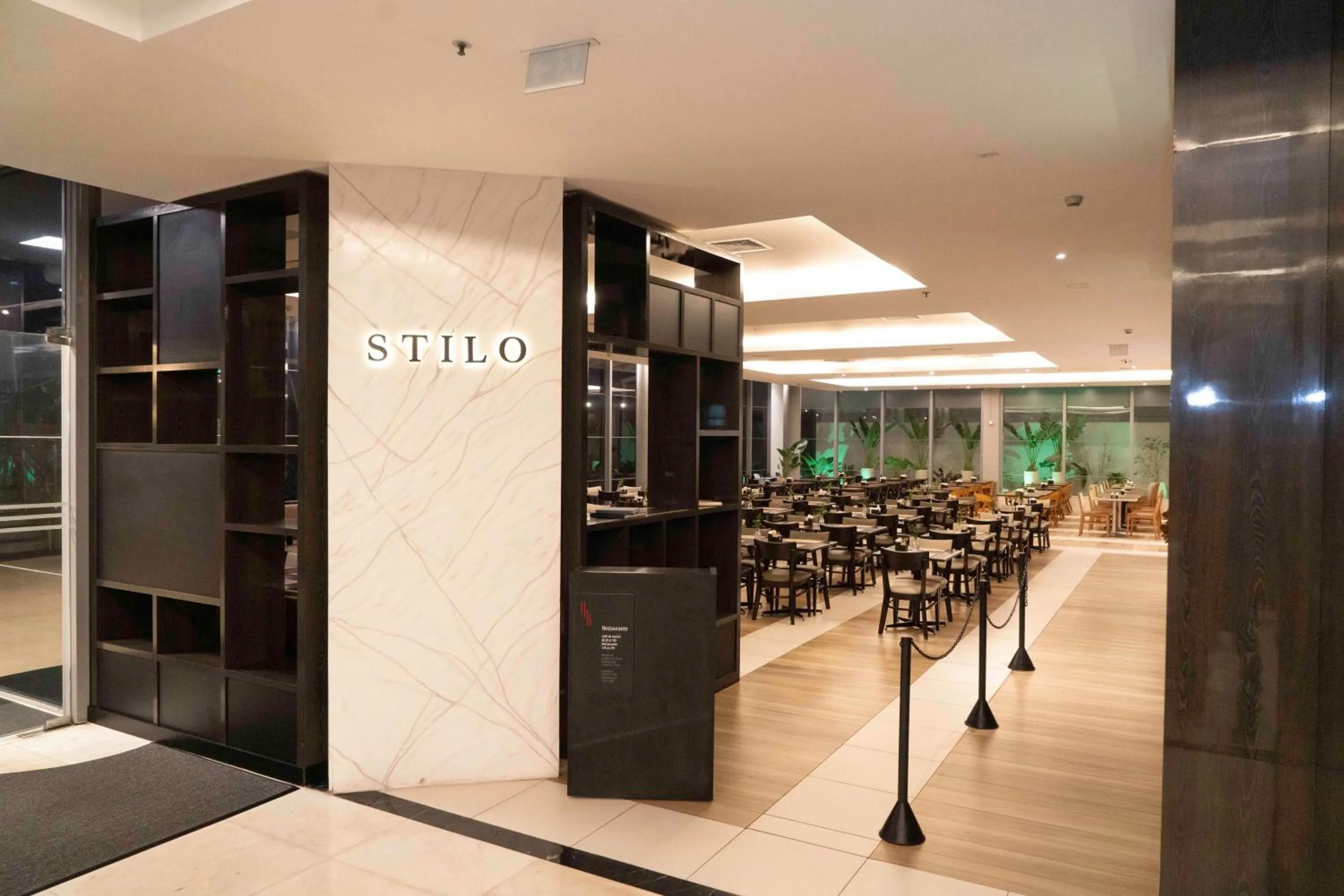 Restaurant/places to eat in Laghetto Stilo Barra