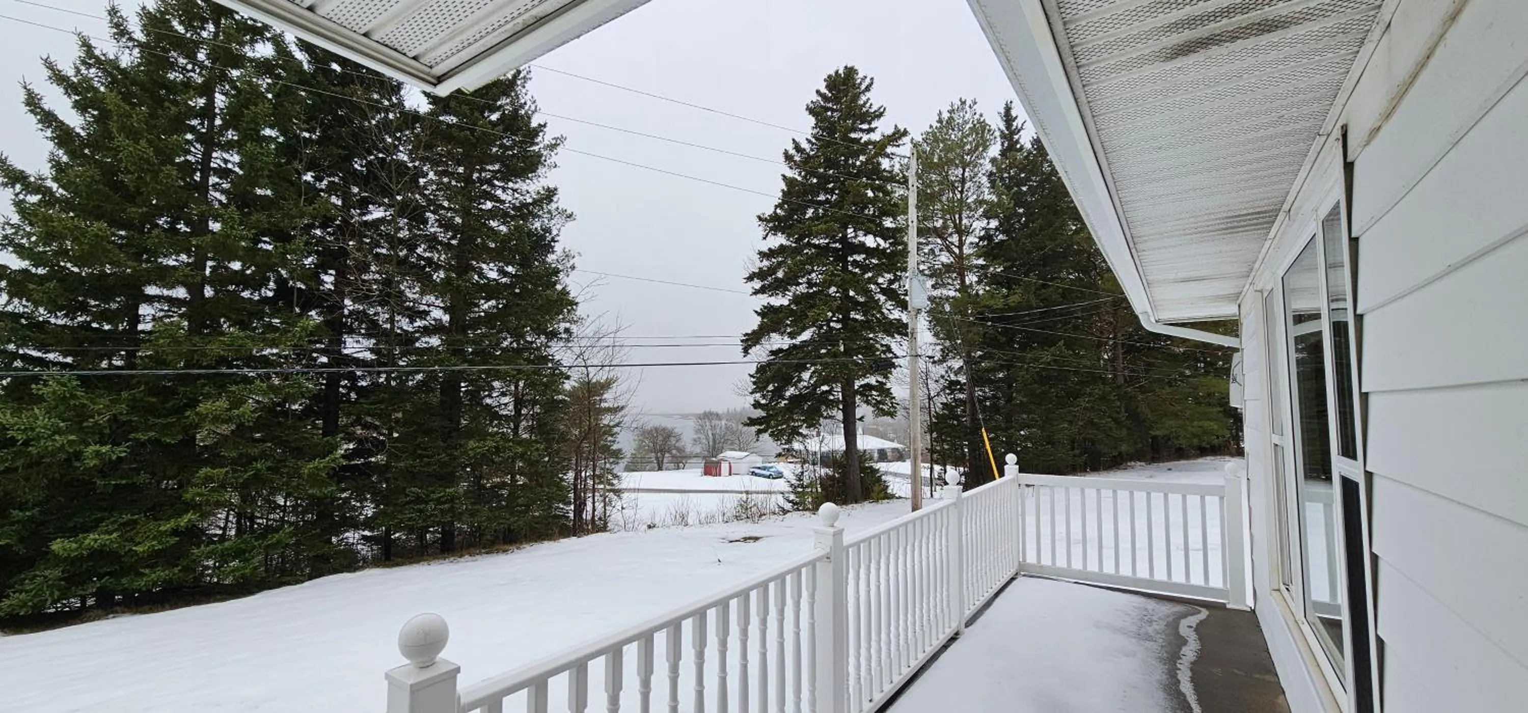 Property building in Fair Isle Motel & The Nest