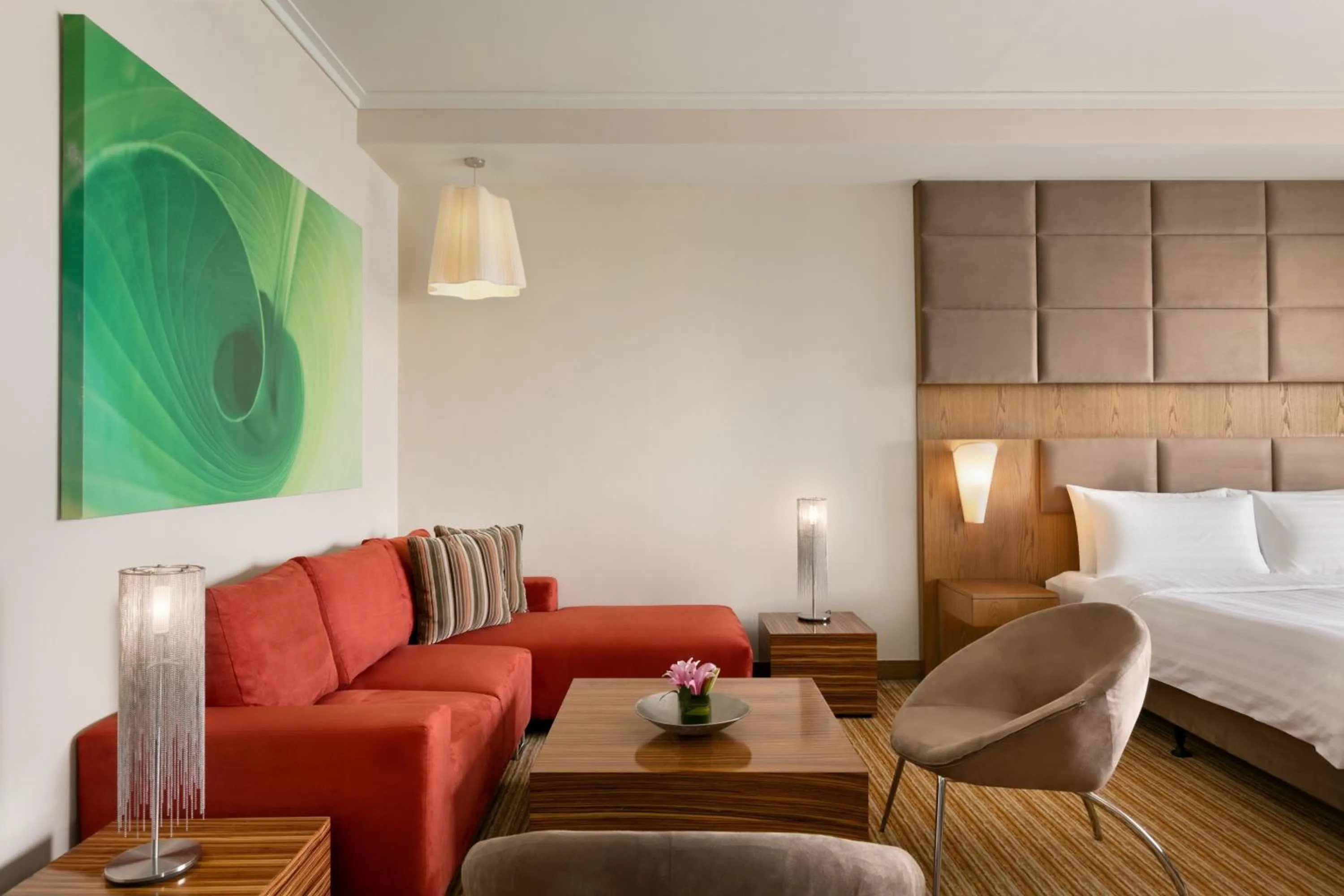 Living room, Bed in Traders Hotel, Abu Dhabi