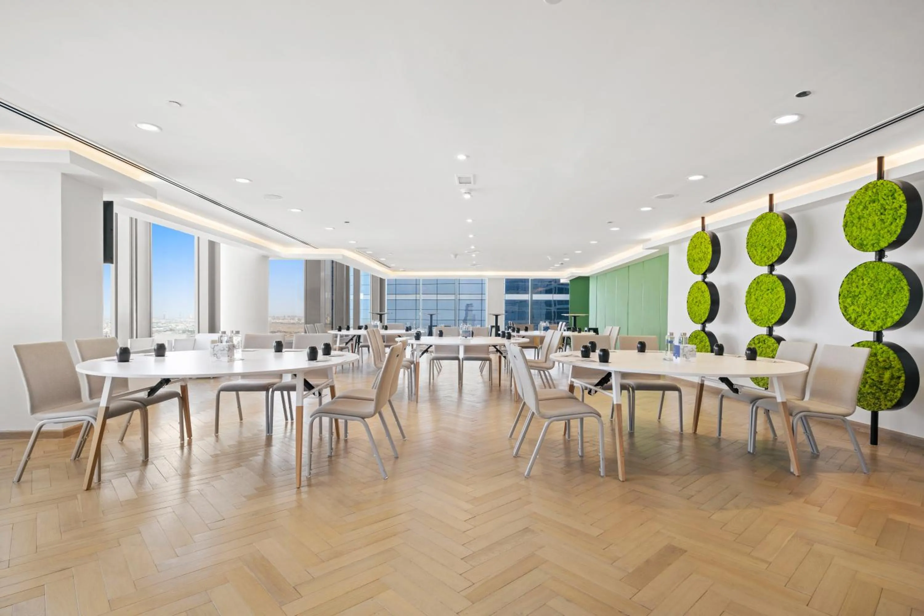 Meeting/conference room in Media One Hotel