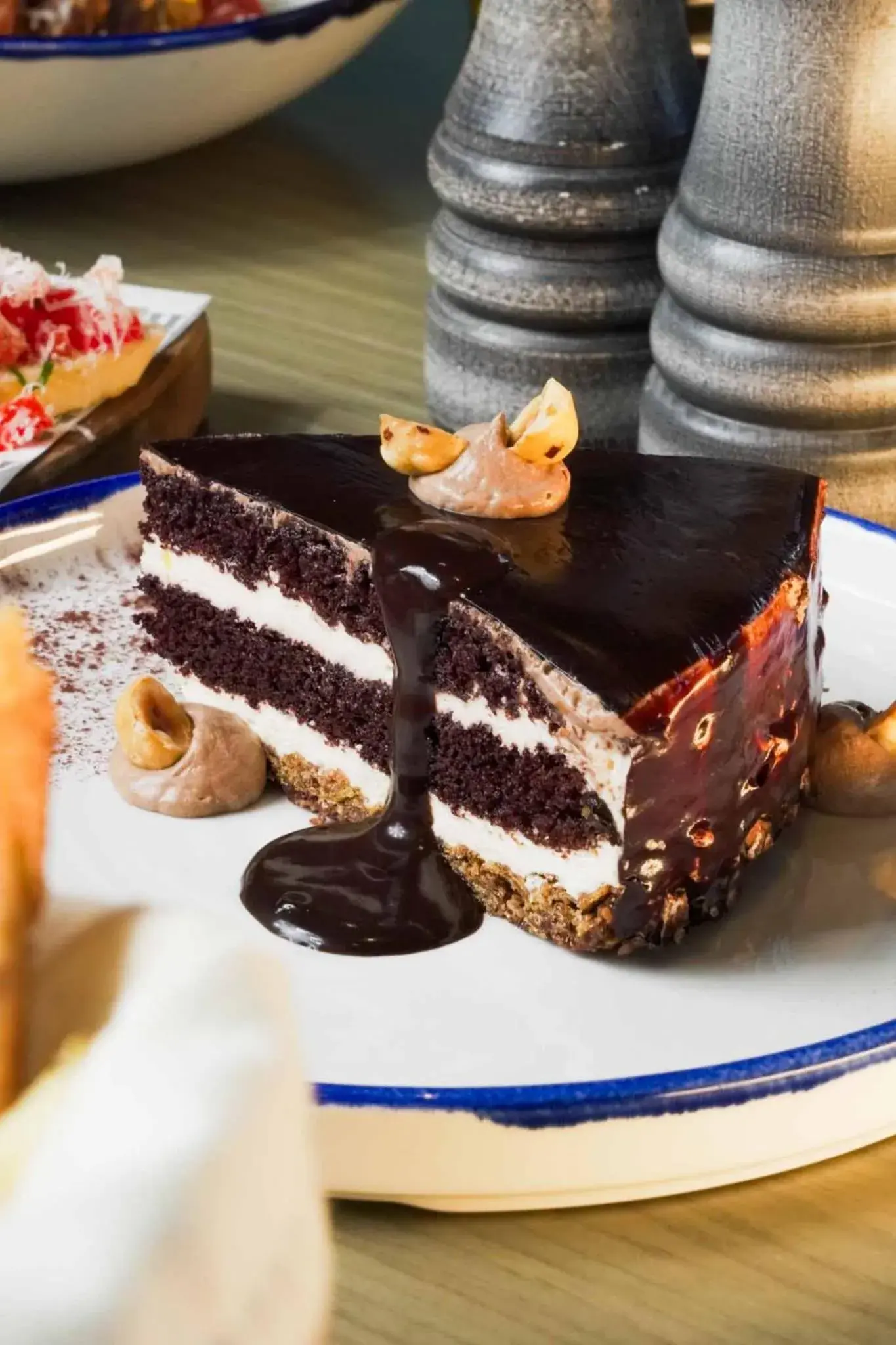 Food and drinks in Media One Hotel Food and drinks in Media One Hotel