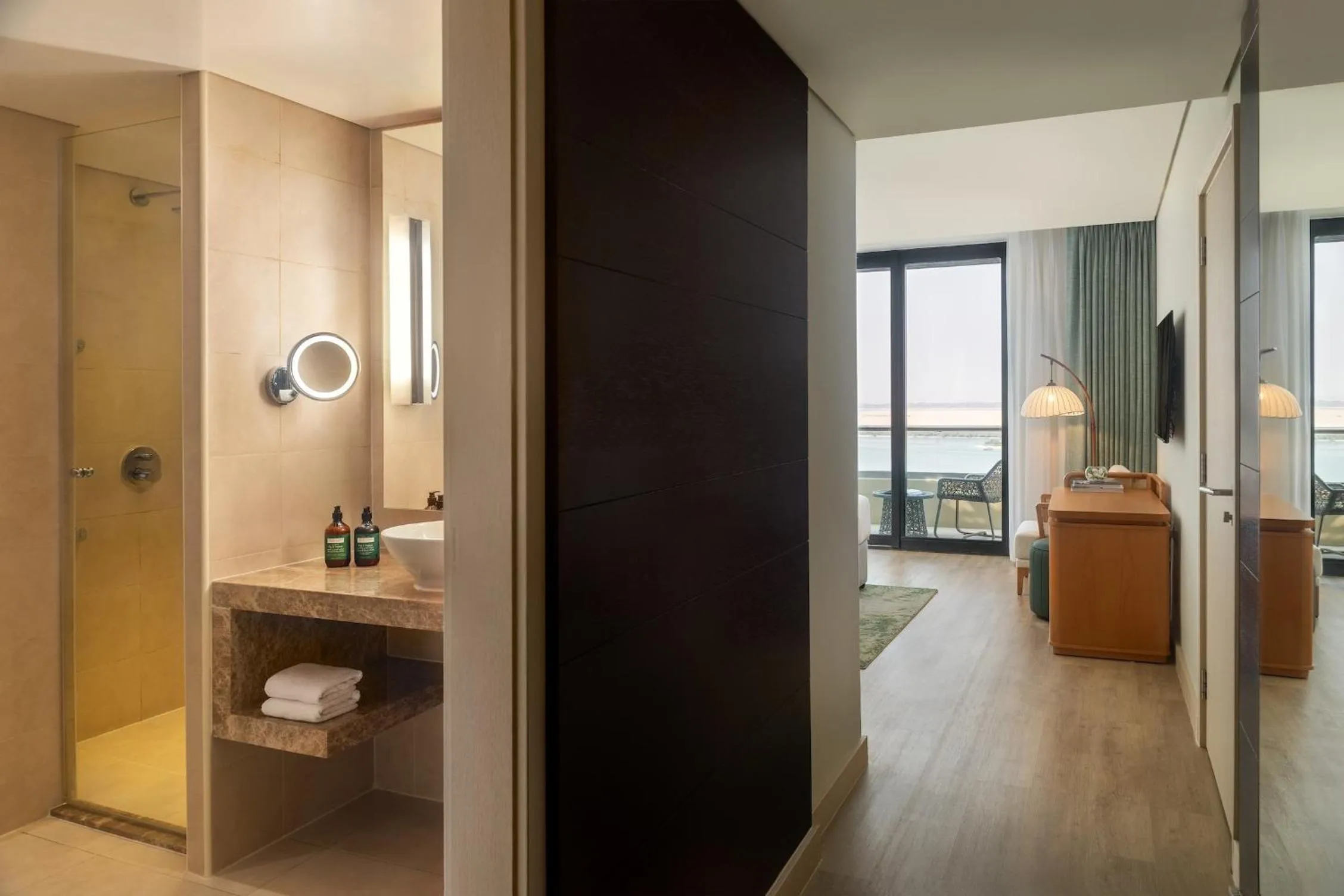 Photo of the whole room in Yas Plaza Mangroves by IHG