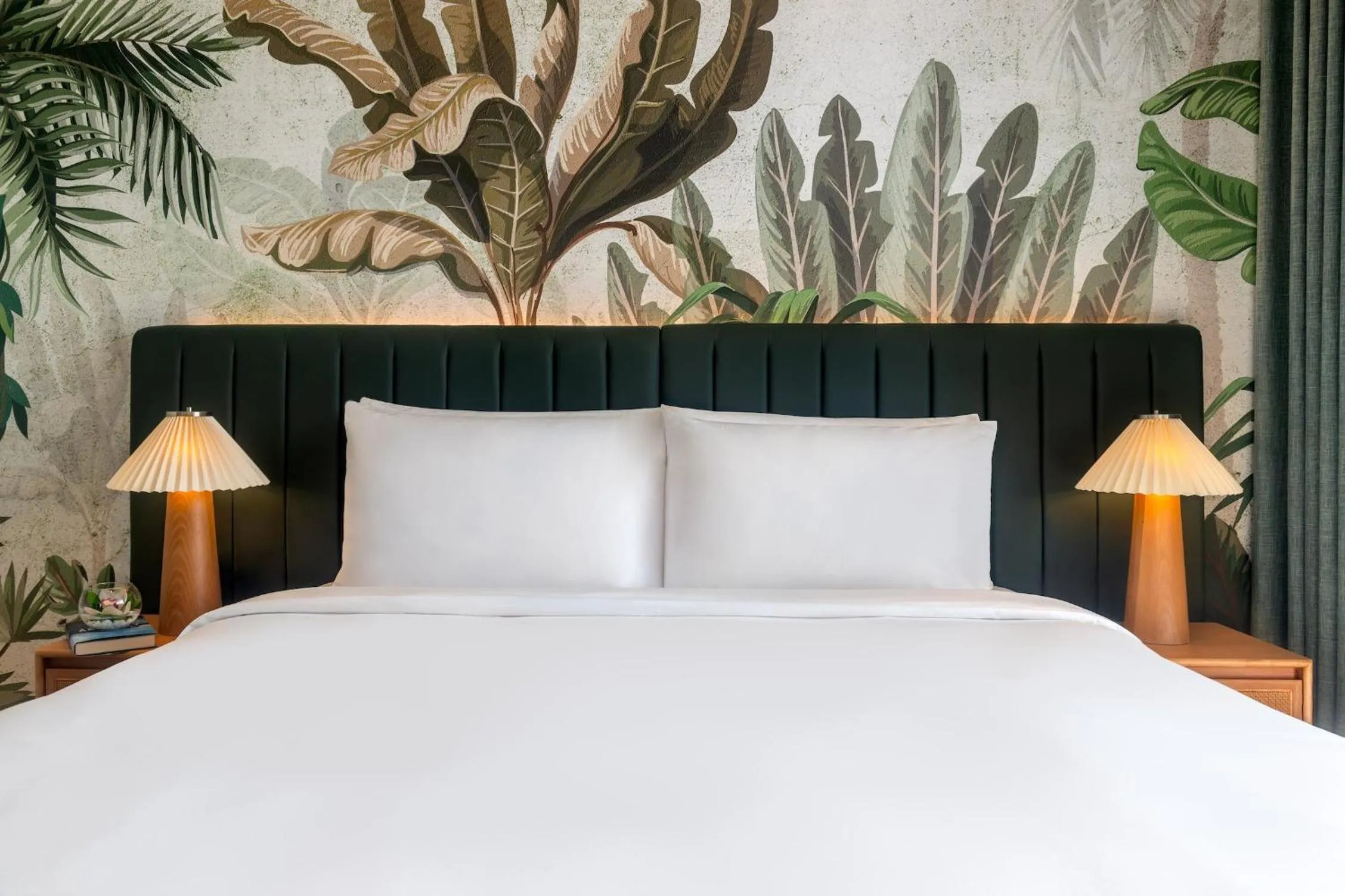 Photo of the whole room, Bed in Yas Plaza Mangroves by IHG