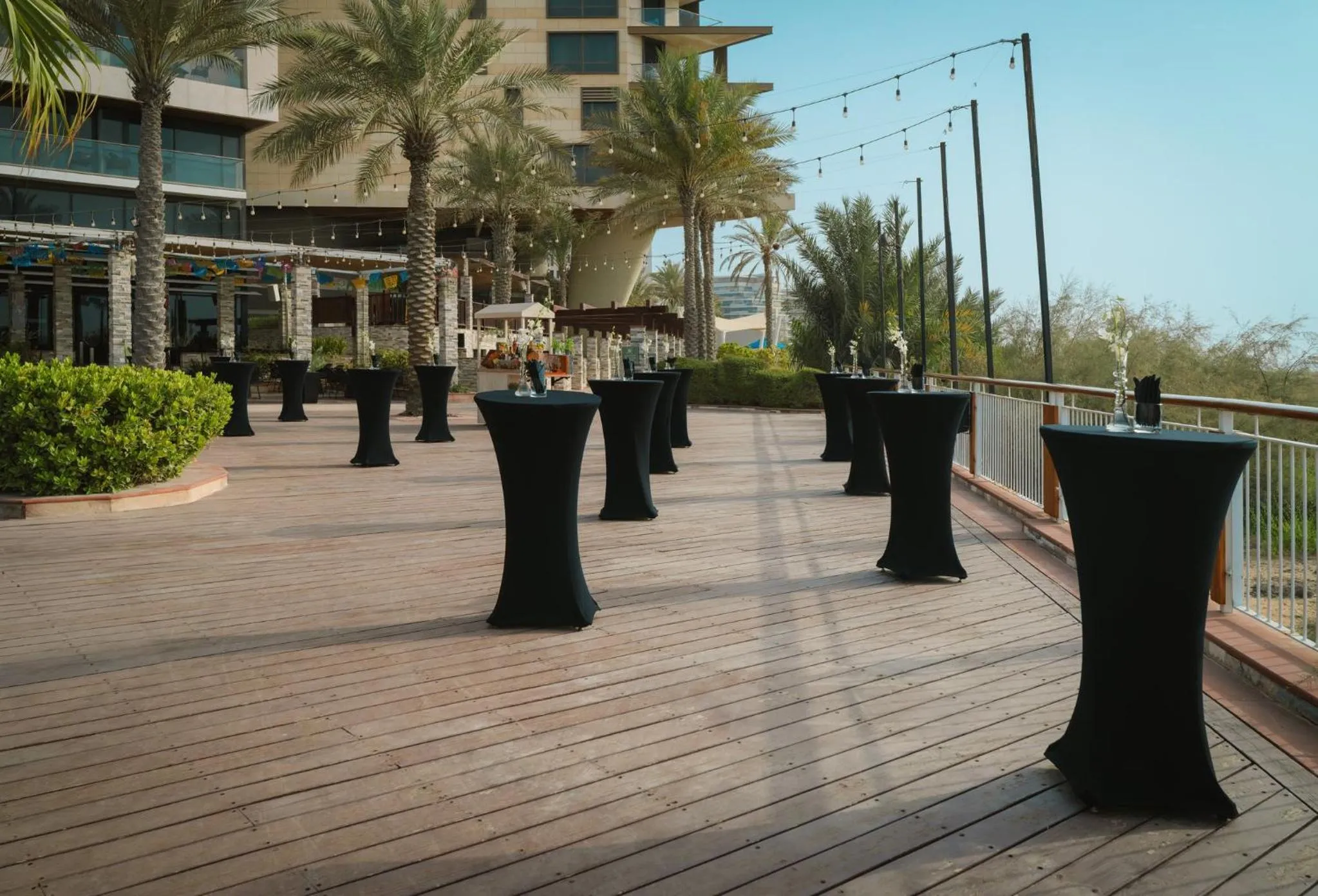 Meeting/conference room in Yas Plaza Mangroves by IHG