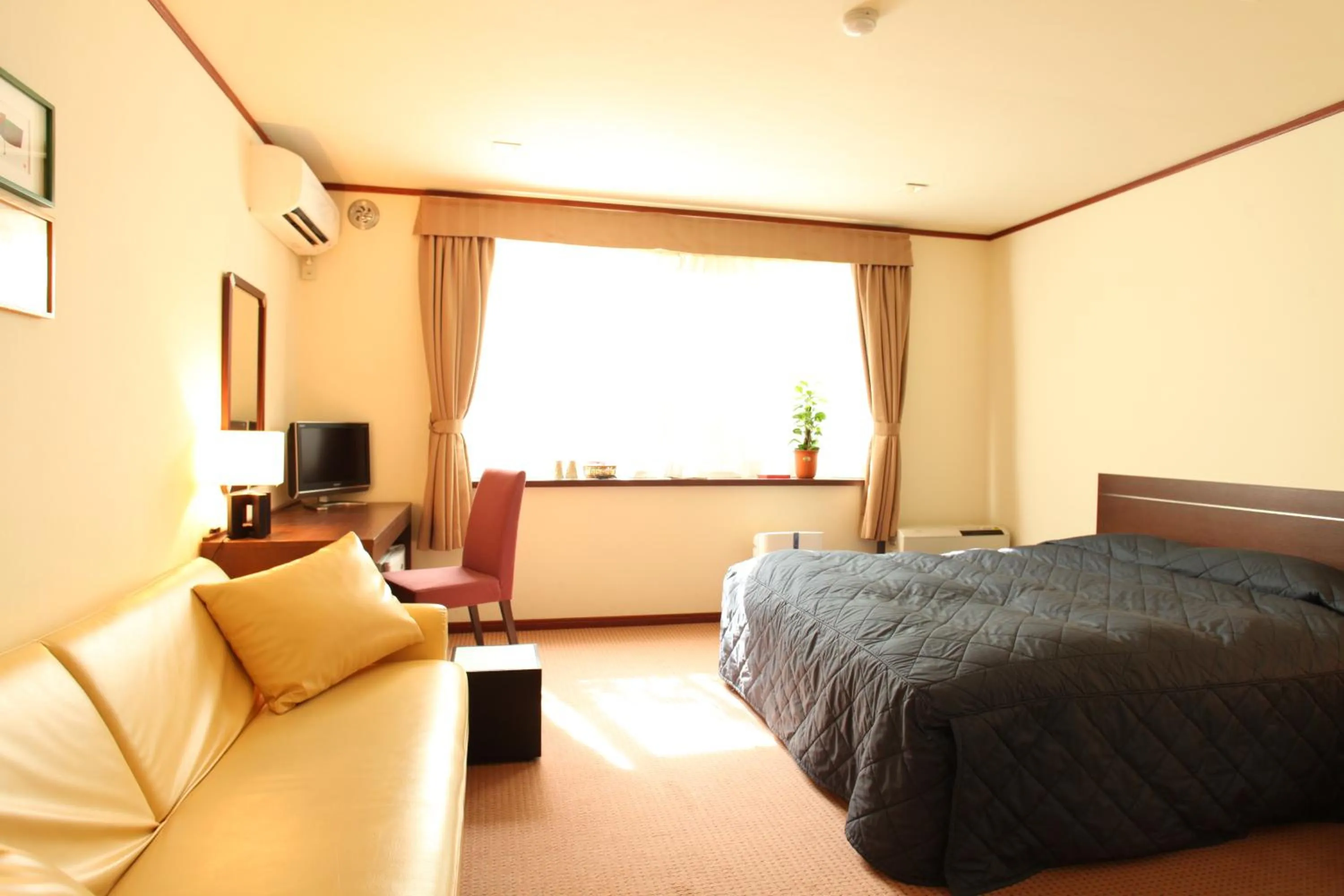 Standard Double Room - single occupancy in Dormy Club Karuizawa