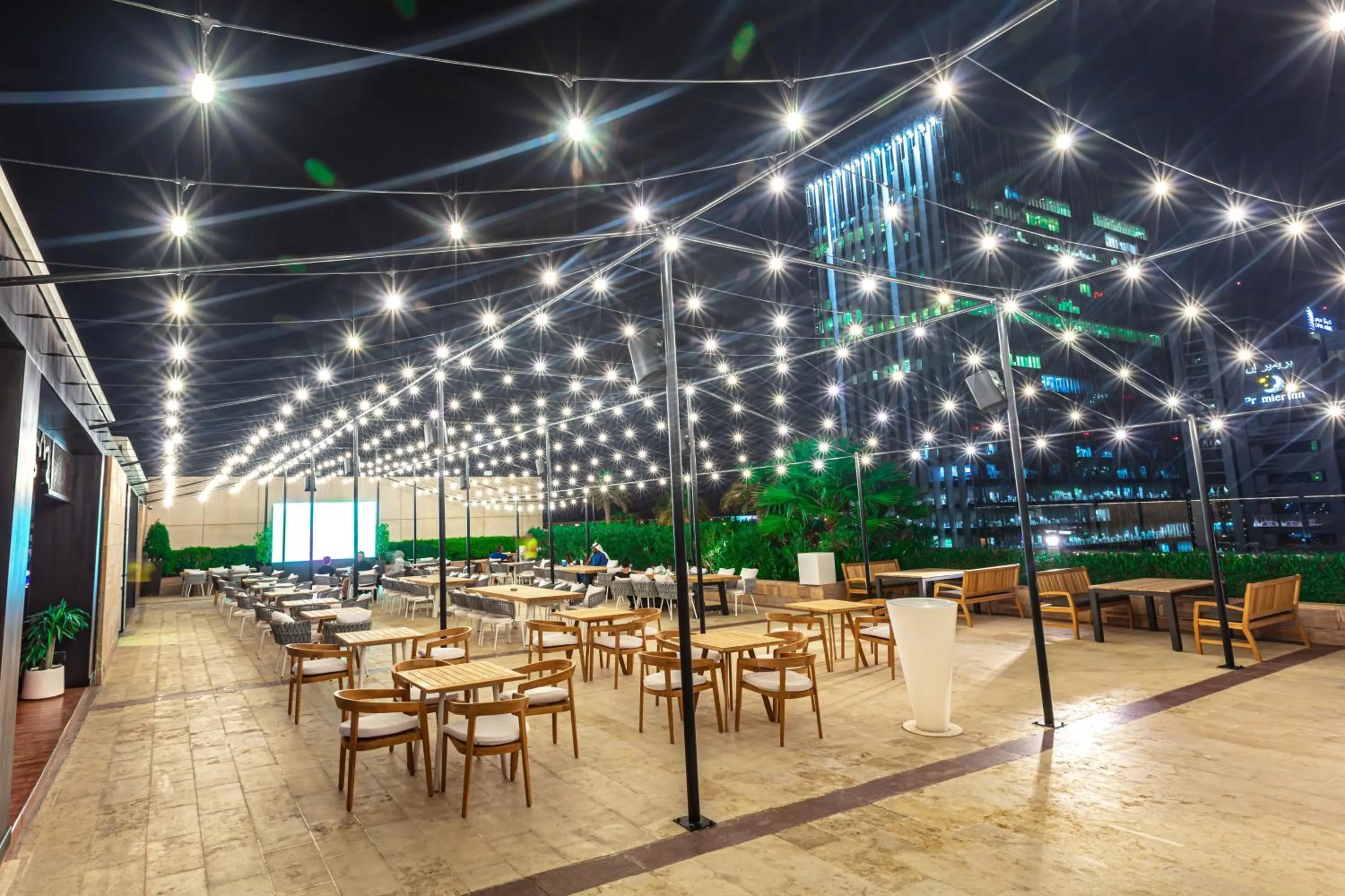 Lounge or bar in Aloft Abu Dhabi