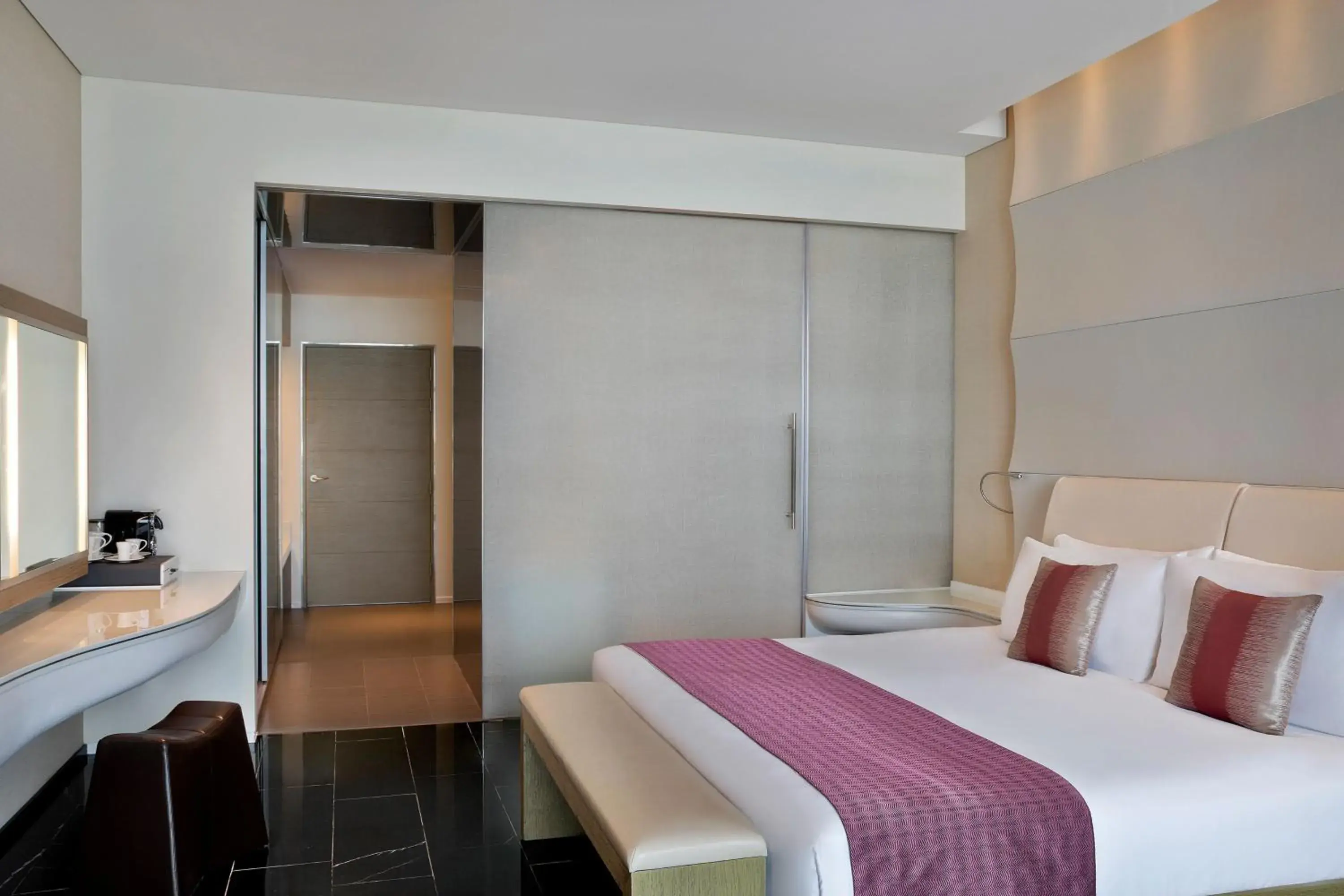 Photo of the whole room, Bed in W Abu Dhabi - Yas Island Photo of the whole room, Bed in W Abu Dhabi - Yas Island