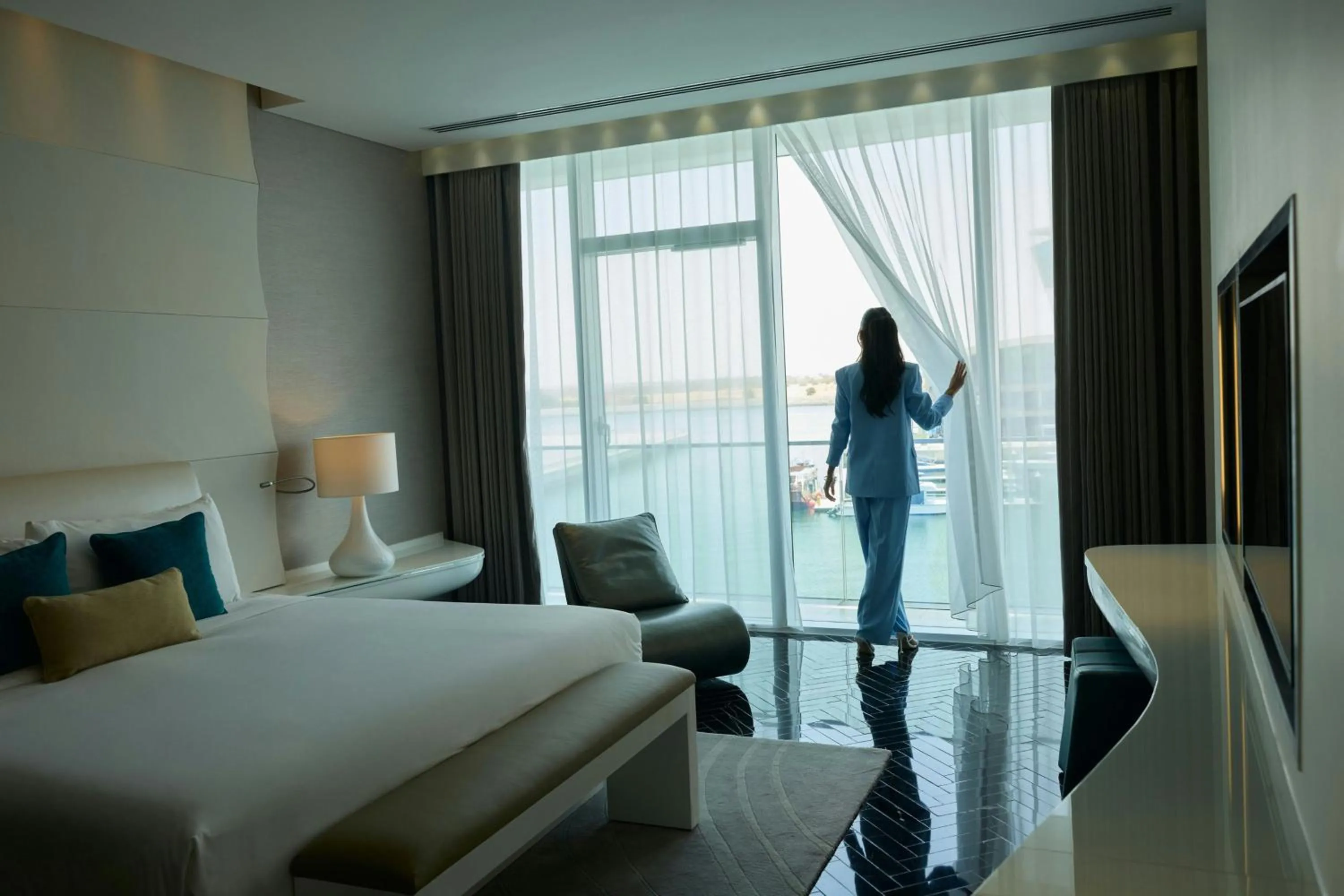Photo of the whole room, Bed in W Abu Dhabi - Yas Island