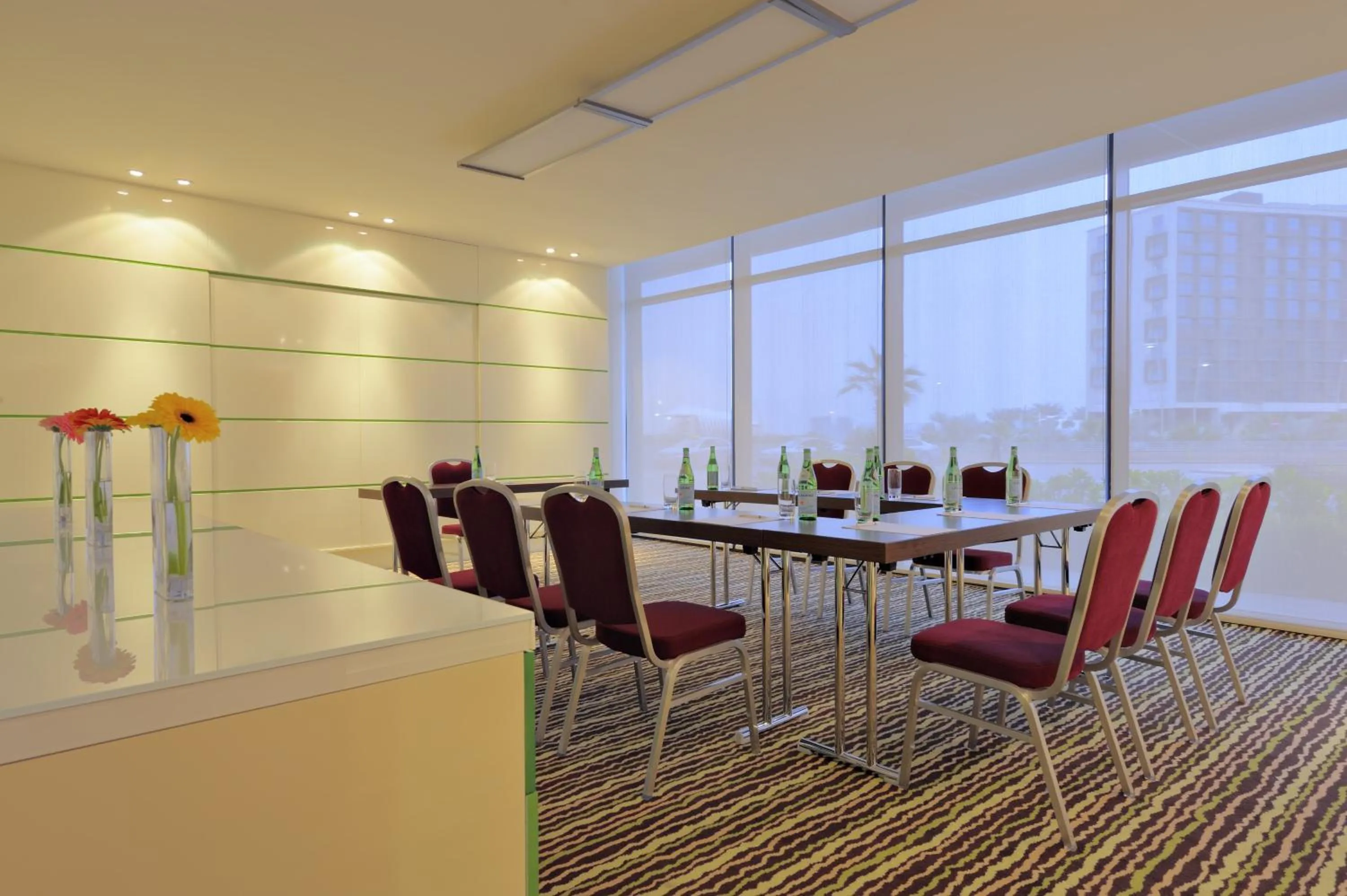 Business facilities in Park Inn by Radisson Abu Dhabi Yas Island