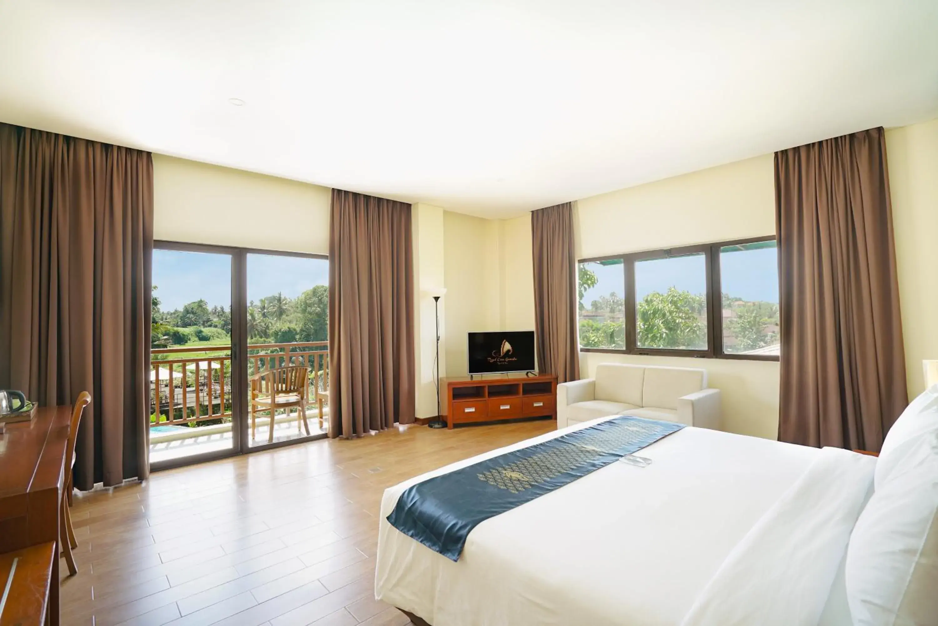 Suite Room with Balcony in Royal Casa Ganesha Suite Room with Balcony in Royal Casa Ganesha