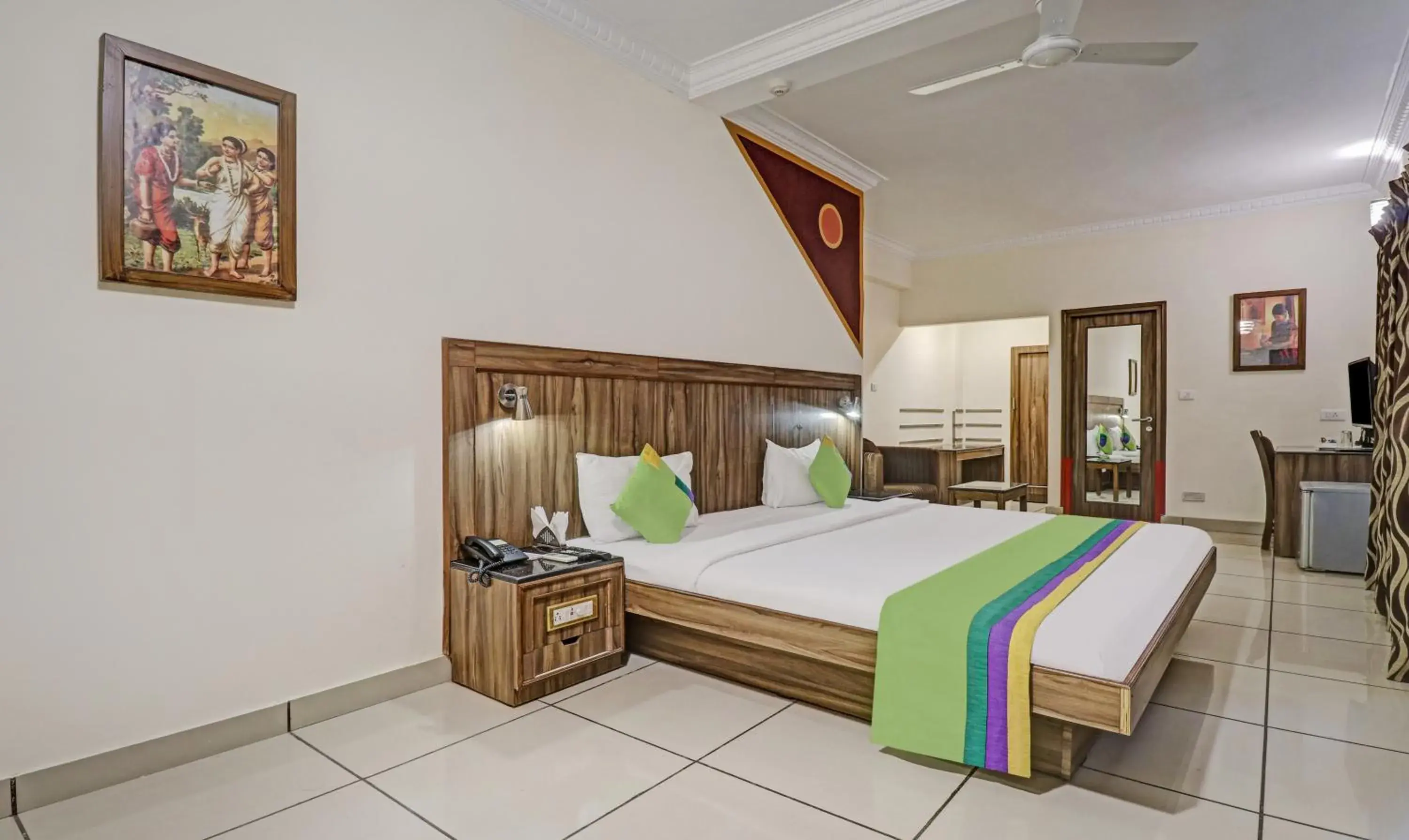 Deluxe Double Room - single occupancy in Treebo Komfort Suites, 3 Km From Mysore Palace Deluxe Double Room - single occupancy in Treebo Komfort Suites, 3 Km From Mysore Palace
