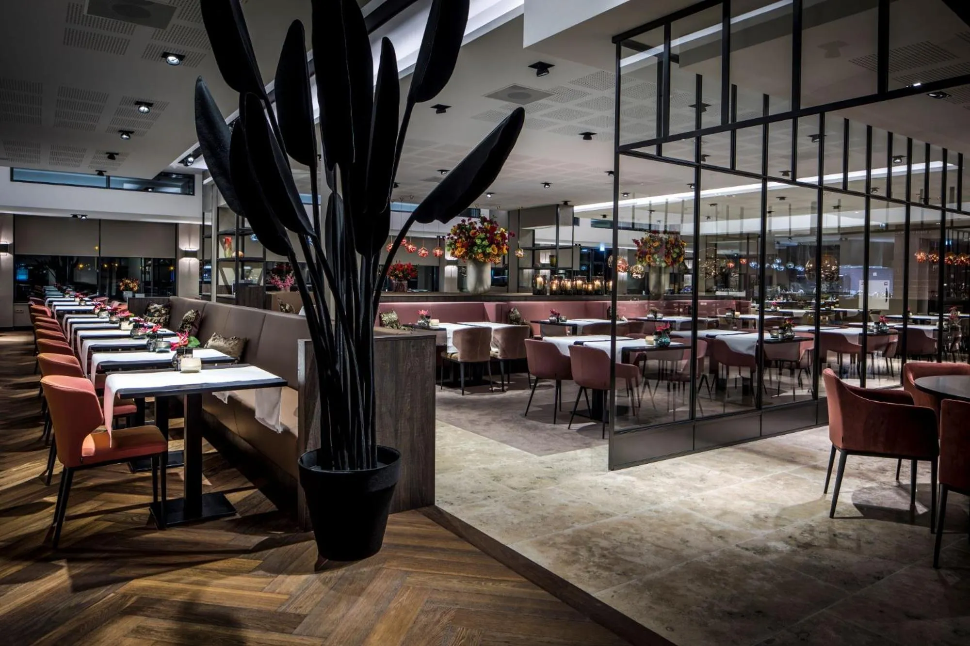 Restaurant/places to eat in Van der Valk Hotel Enschede