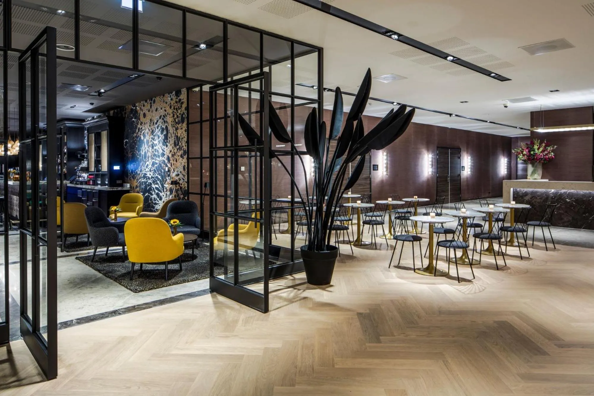 Lounge or bar in Van der Valk Hotel Enschede