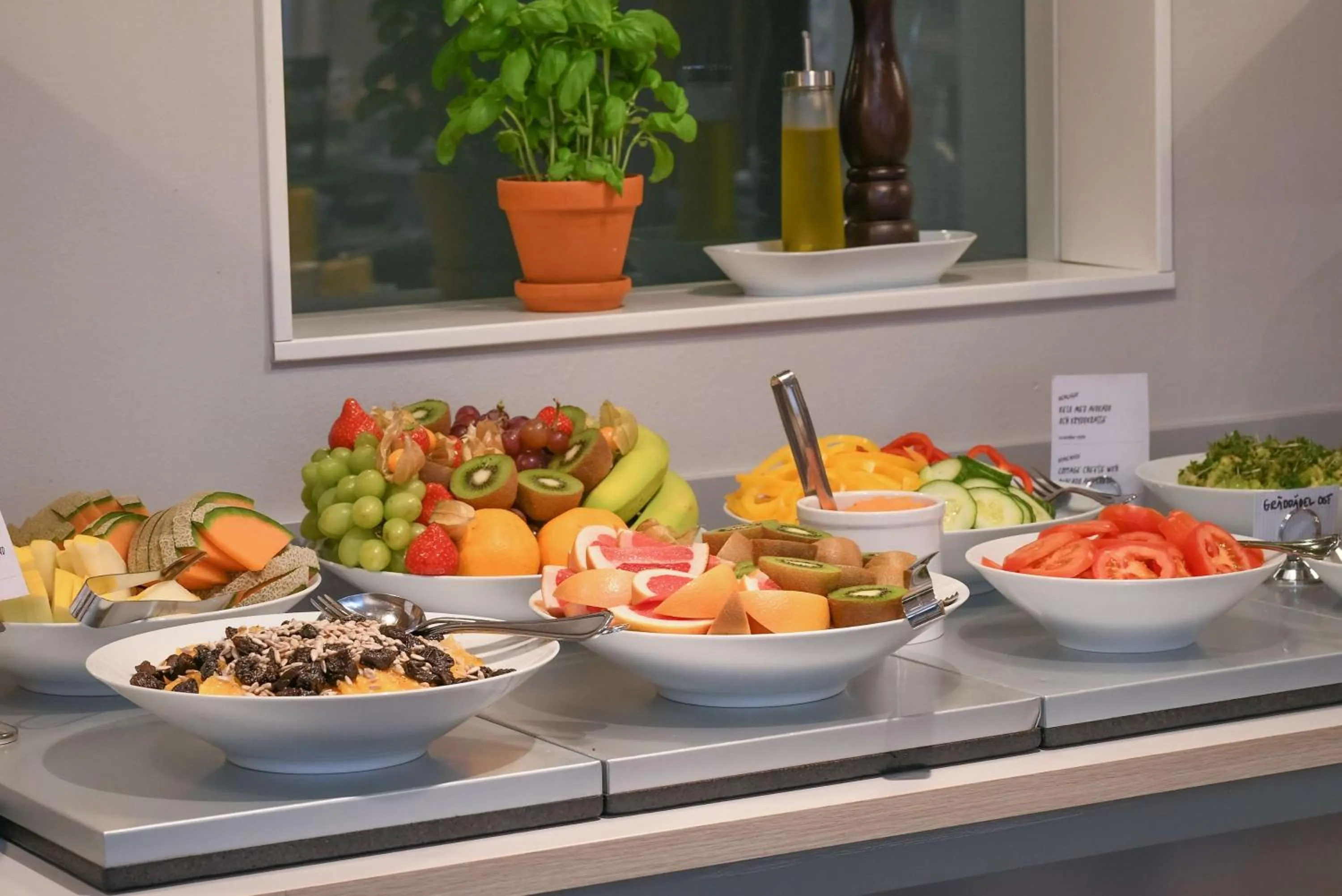 Restaurant/places to eat in Best Western Hotel Svava