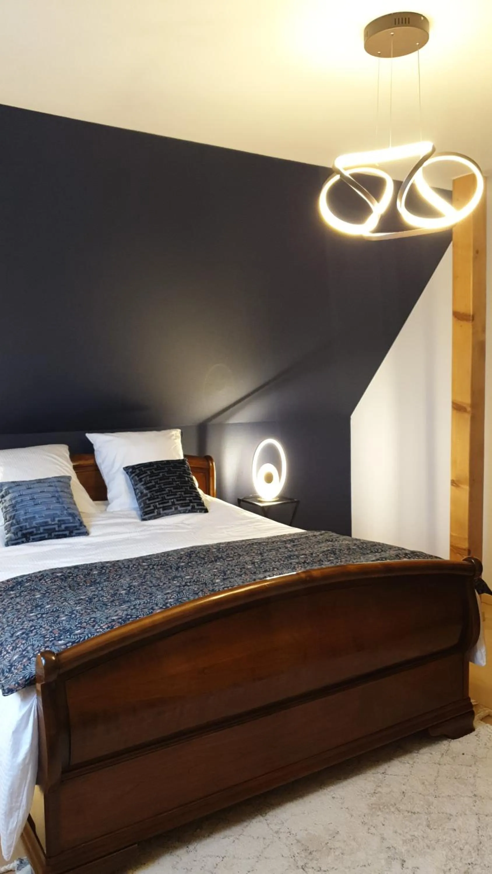 Bed in Chambre d'hôtes Le Lavandin et sa cuisine privative