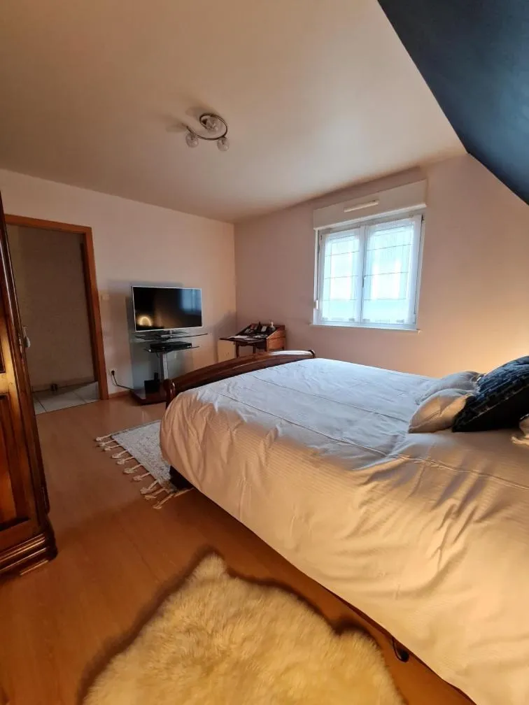 Bed in Chambre d'hôtes Le Lavandin et sa cuisine privative