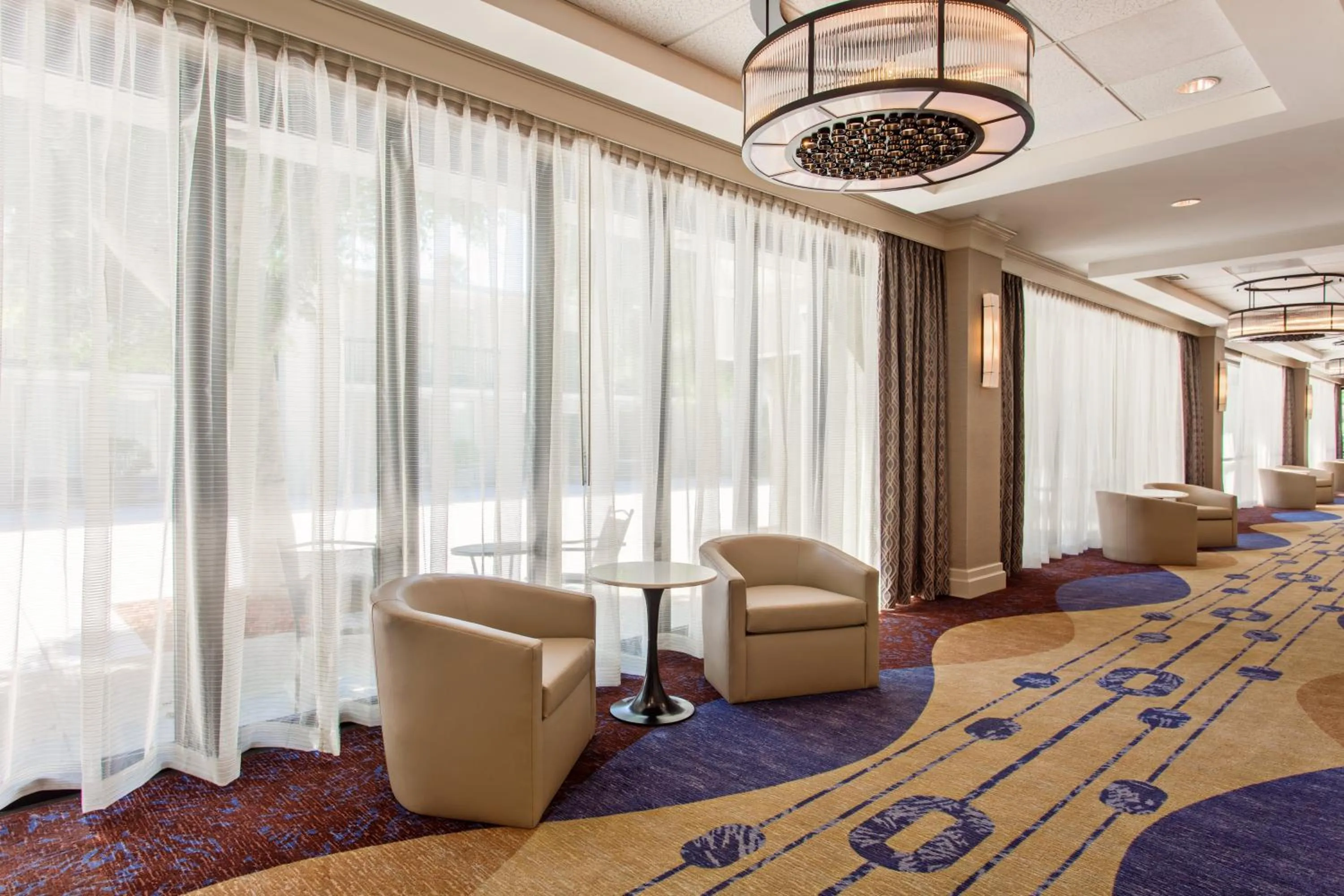 Meeting/conference room in Holiday Inn Long Beach - Airport by IHG