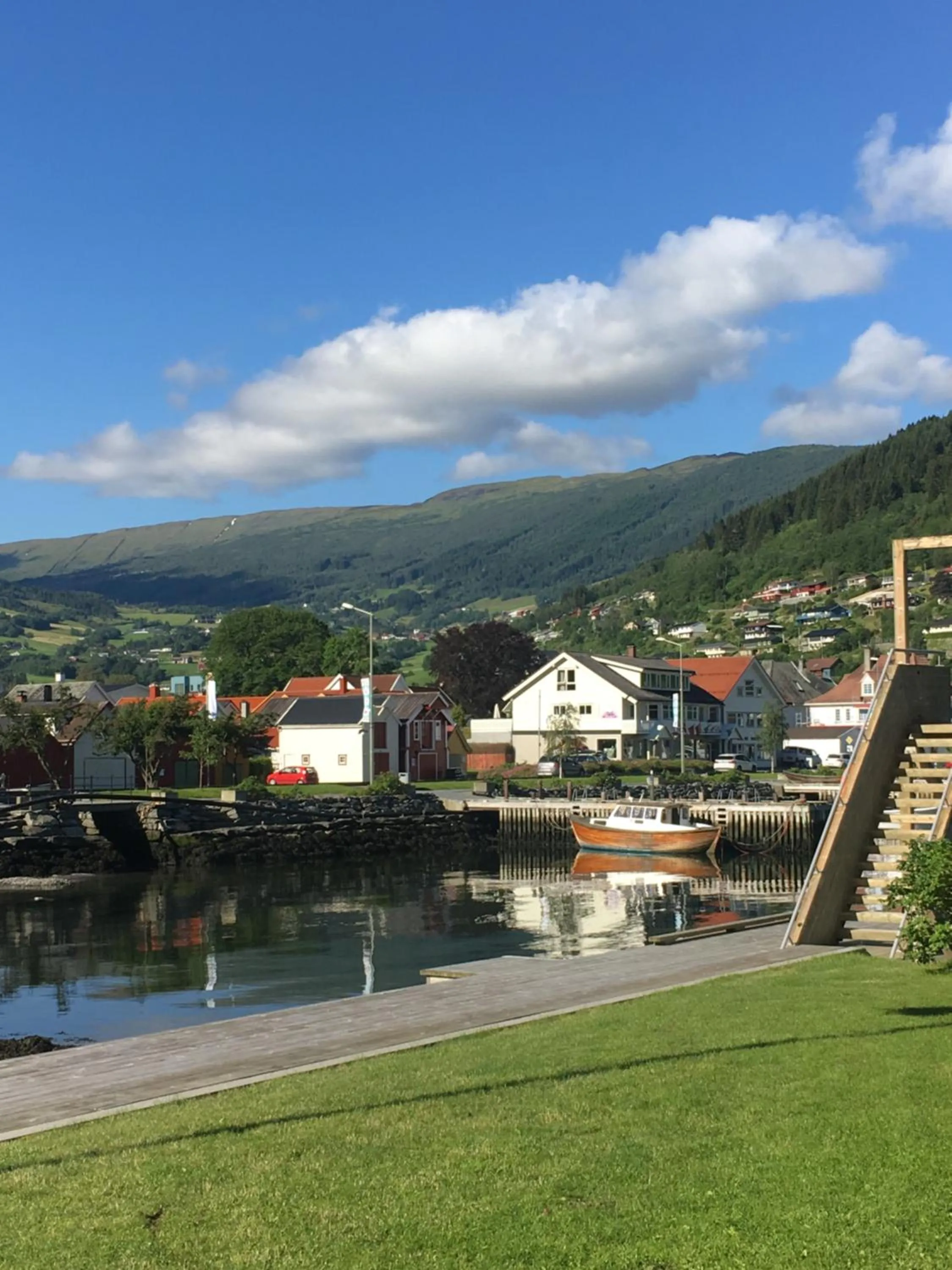 Neighbourhood in Blix Hotel