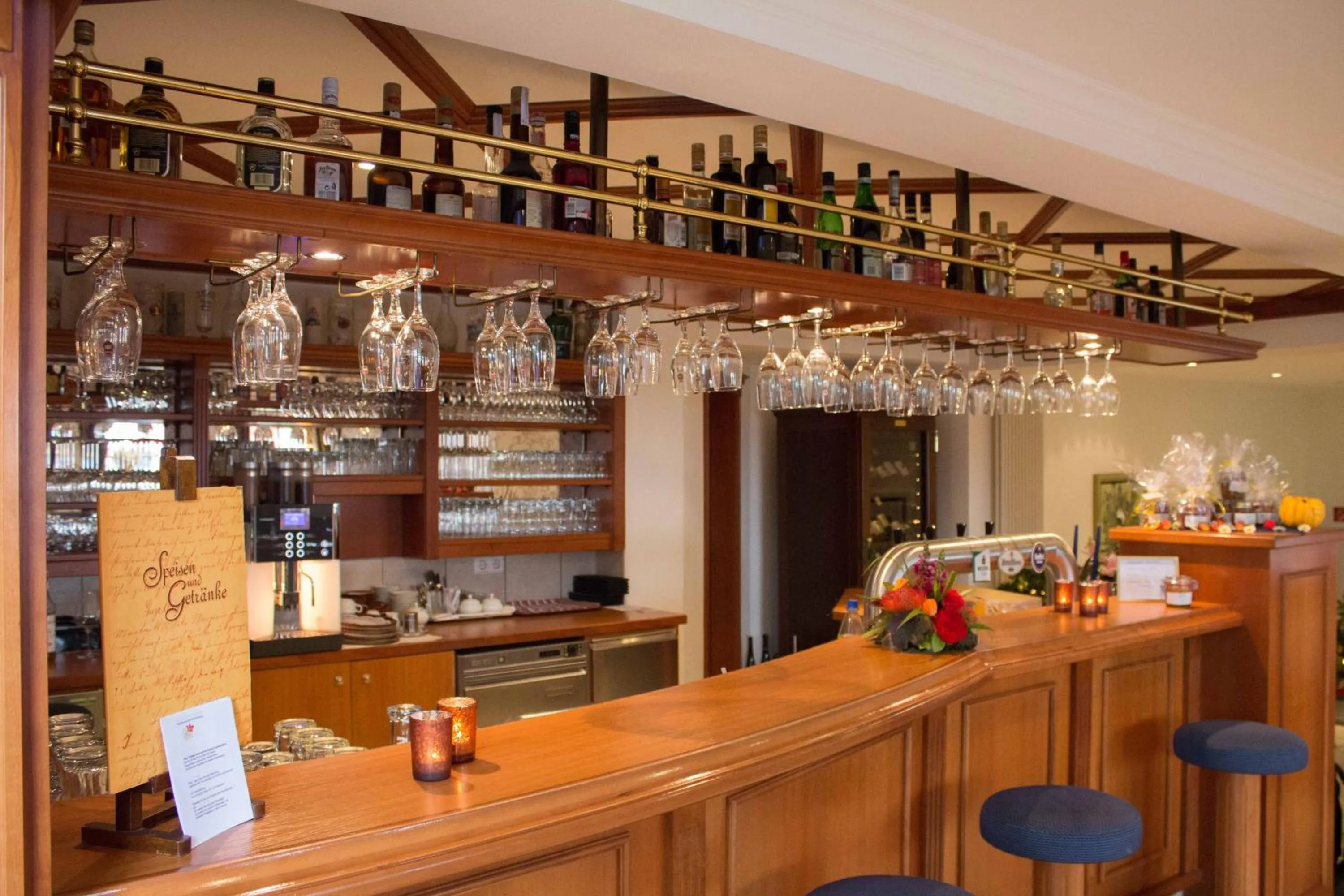 Lounge or bar in Hotel Schützenburg