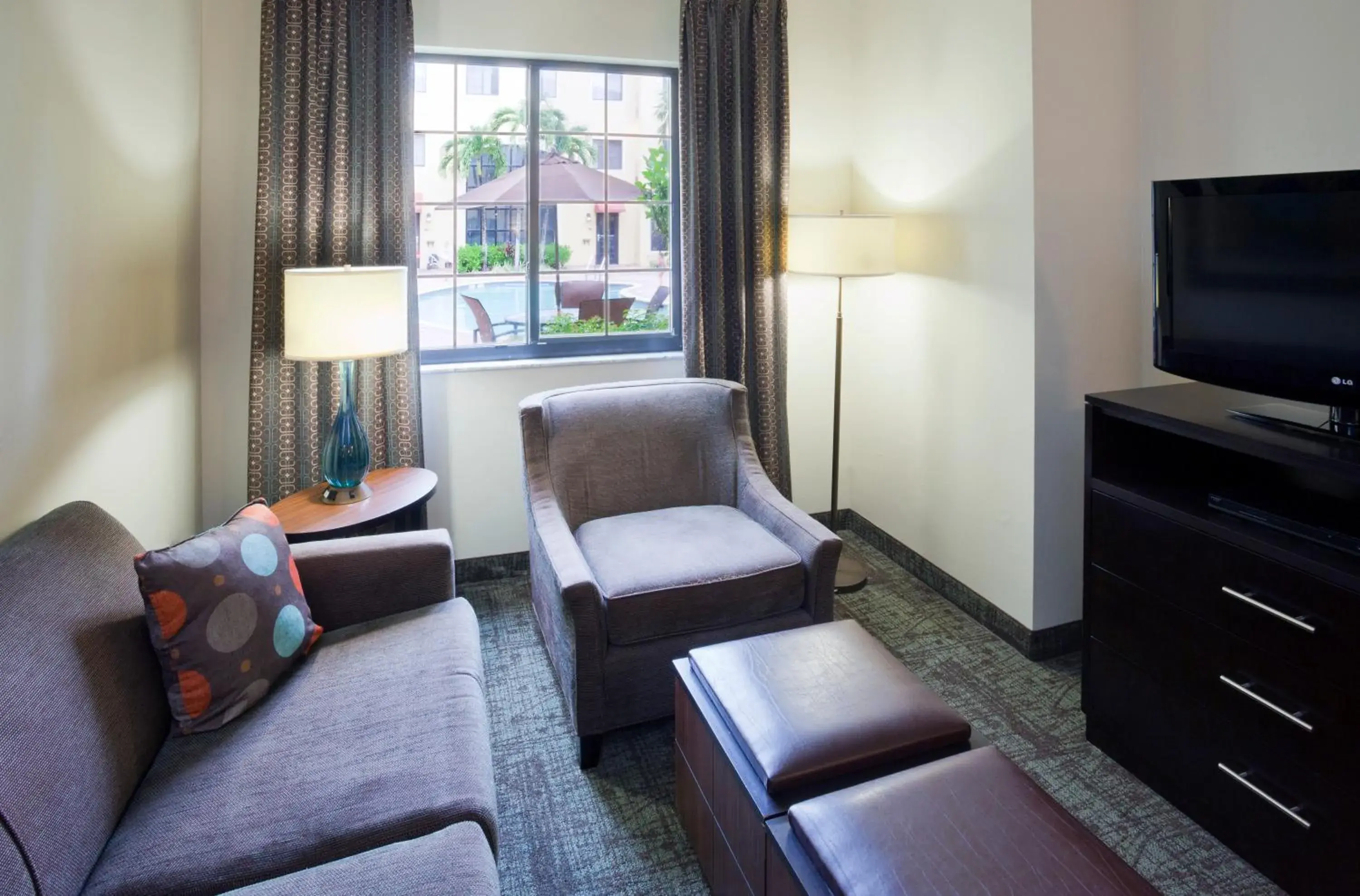 Seating Area in Staybridge Suites Naples - Gulf Coast, an IHG Hotel