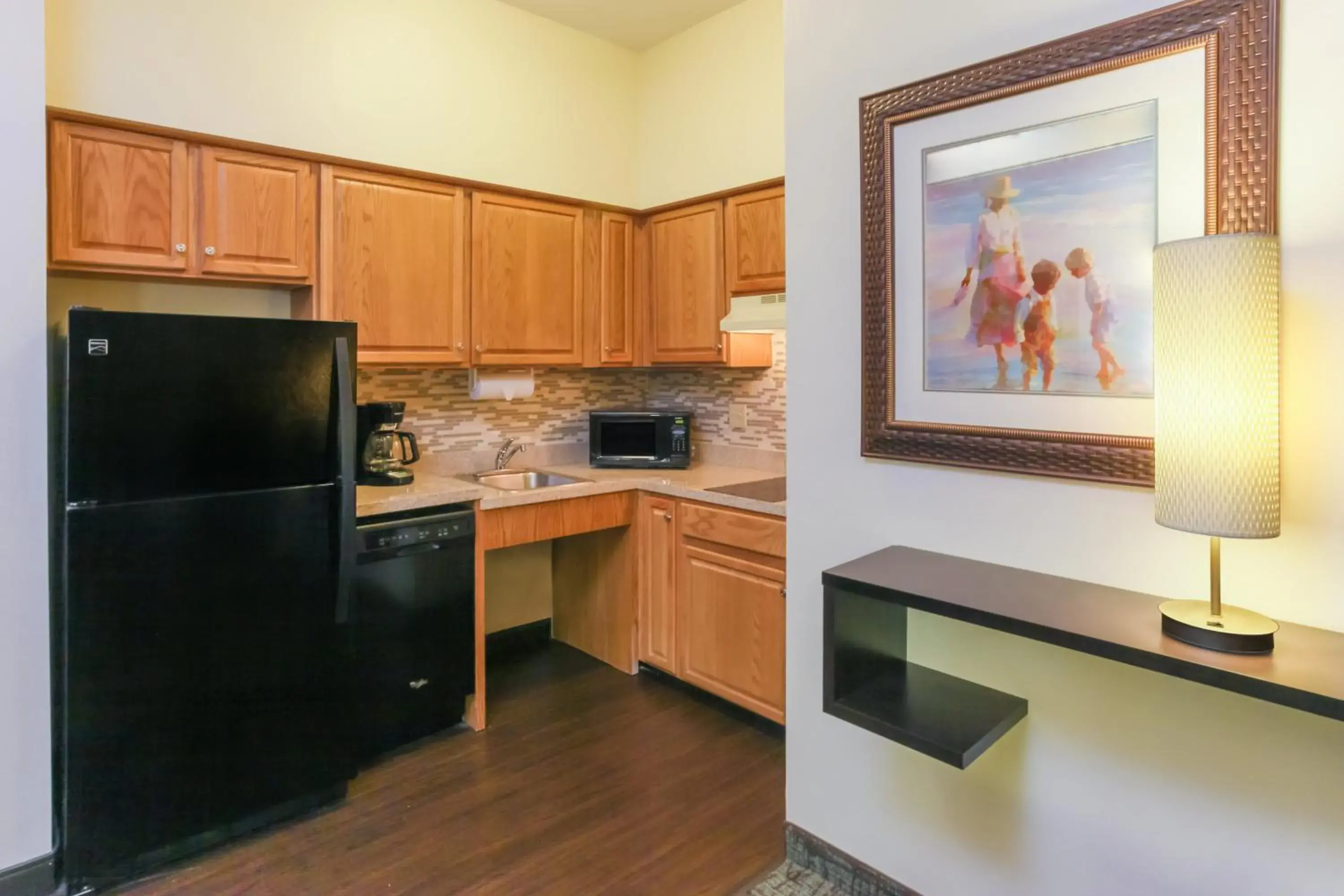 Photo of the whole room, Kitchen/Kitchenette in Staybridge Suites Naples - Gulf Coast, an IHG Hotel