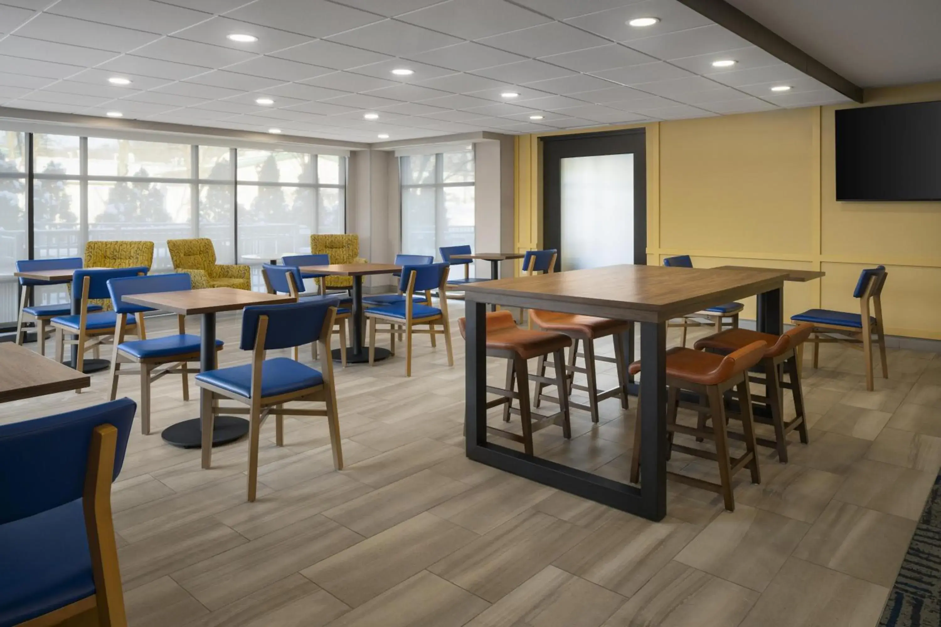 Lobby or reception in Hampton Inn - York Lobby or reception in Hampton Inn - York