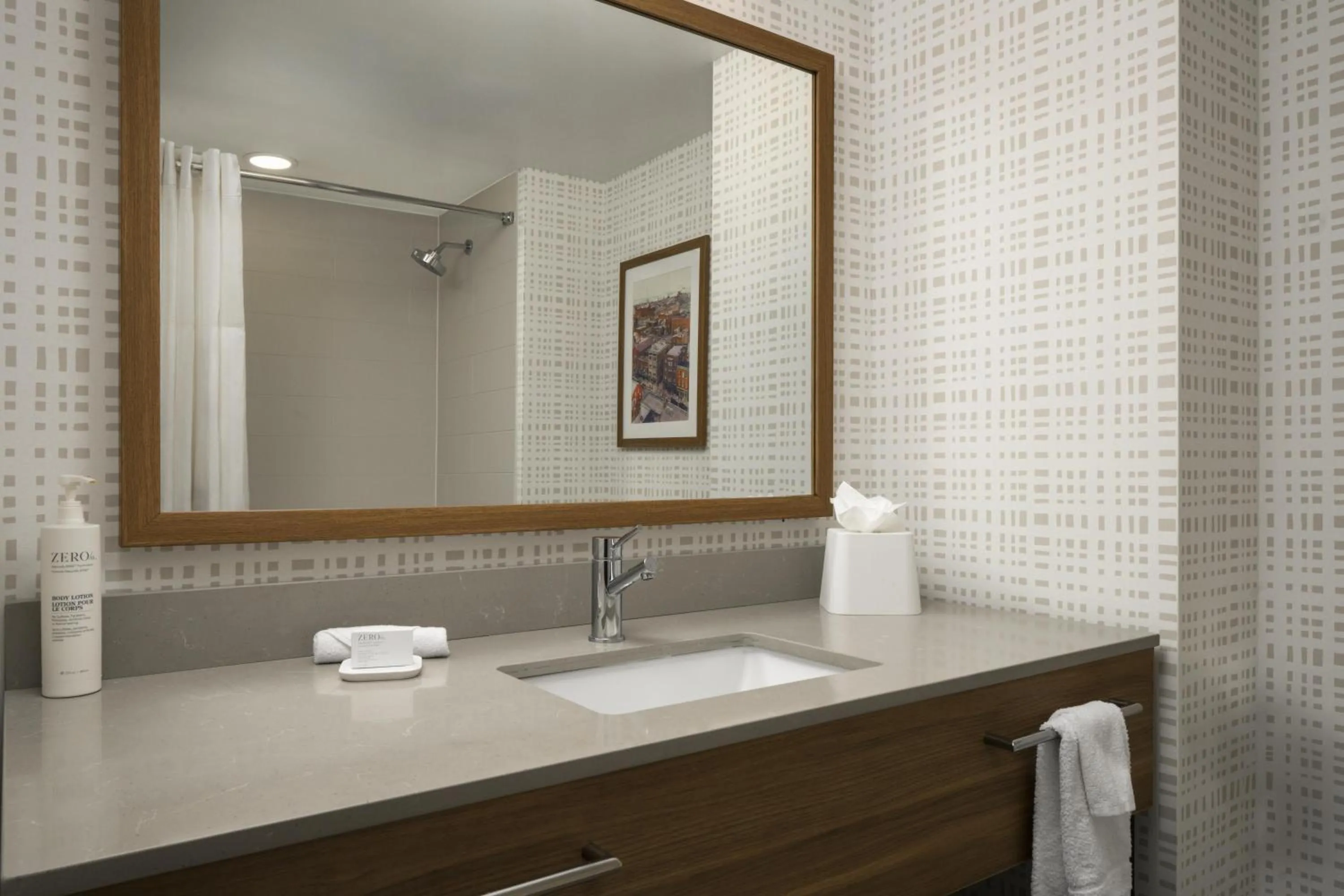 Bathroom in Hampton Inn - York