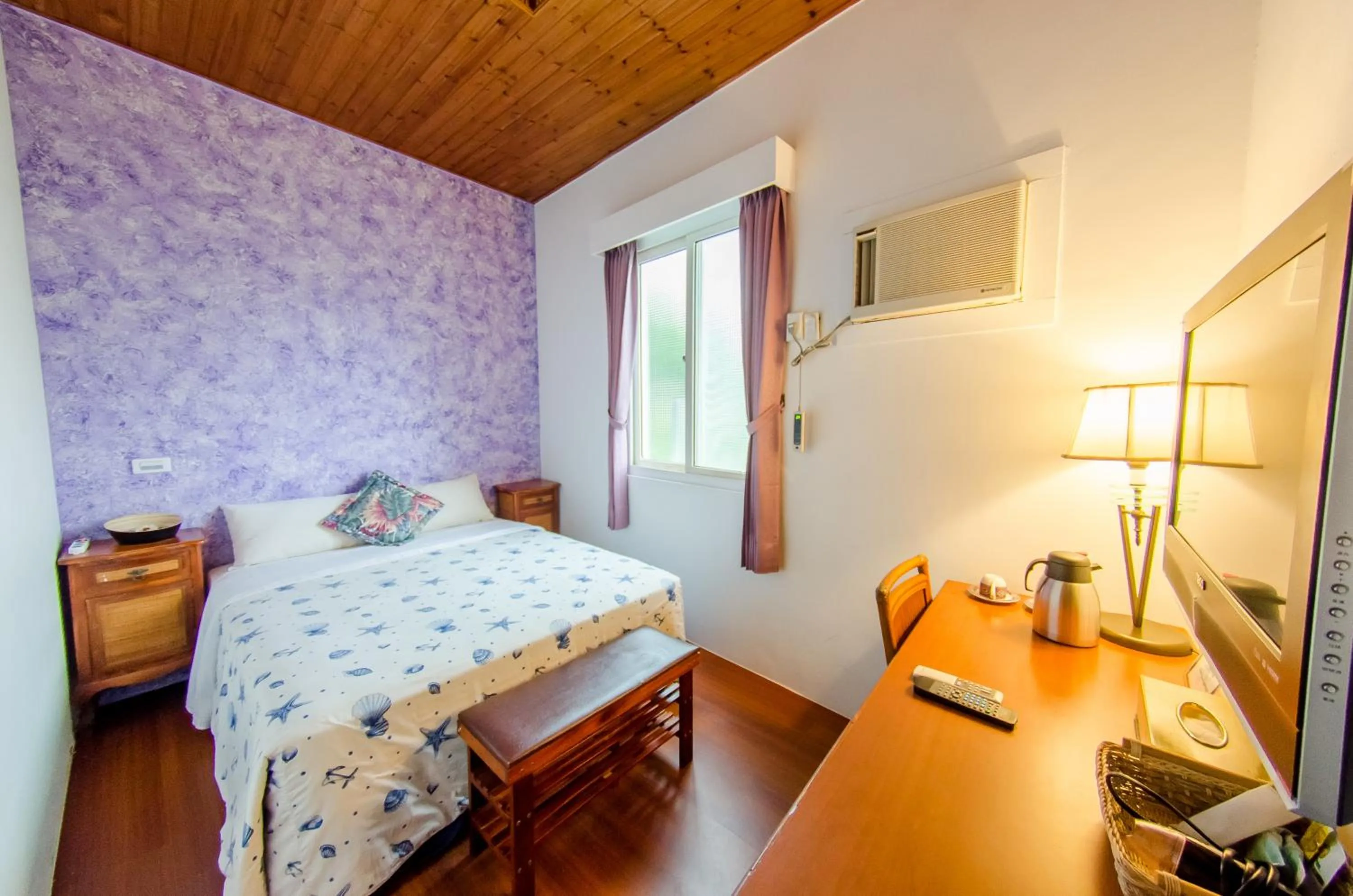 bunk bed, Bed in Palm Tree Hotel Kenting