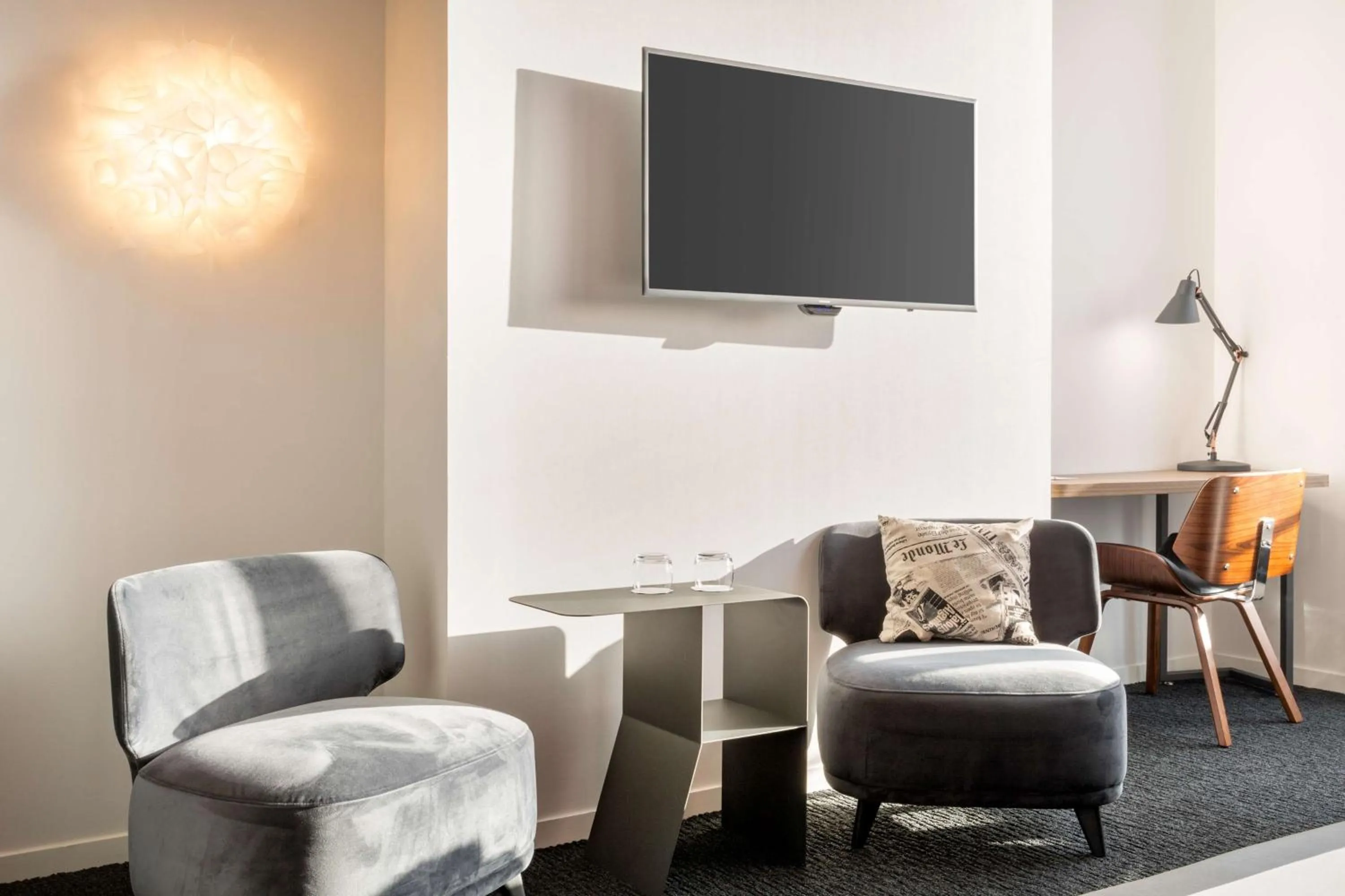 Photo of the whole room in Best Western Plus Europe Hôtel Brest