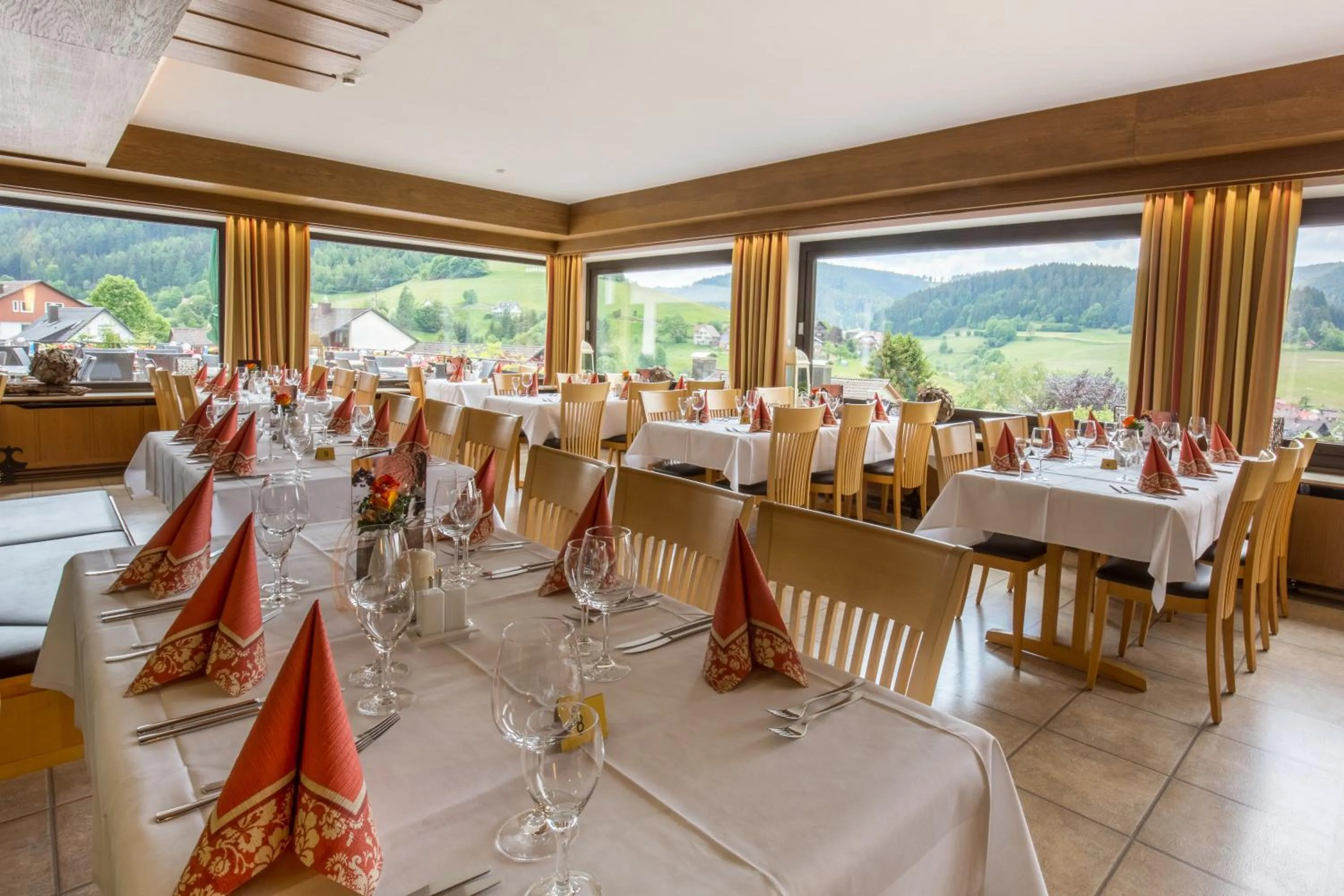 Restaurant/places to eat in BSW Schwarzwaldhotel Baiersbronn