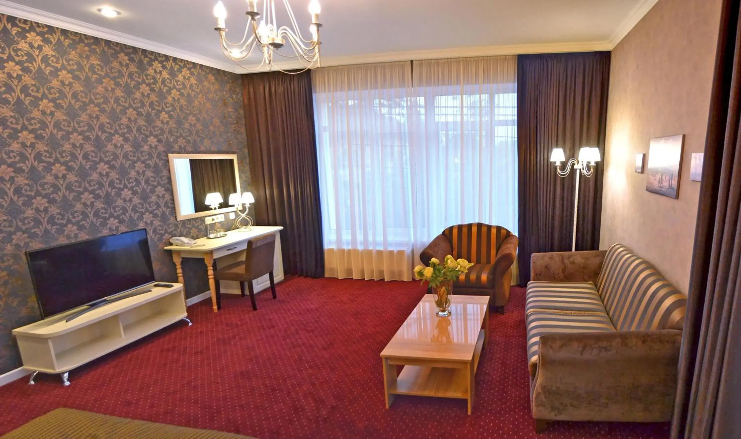 Suite in Hotel Ajur Suite in Hotel Ajur