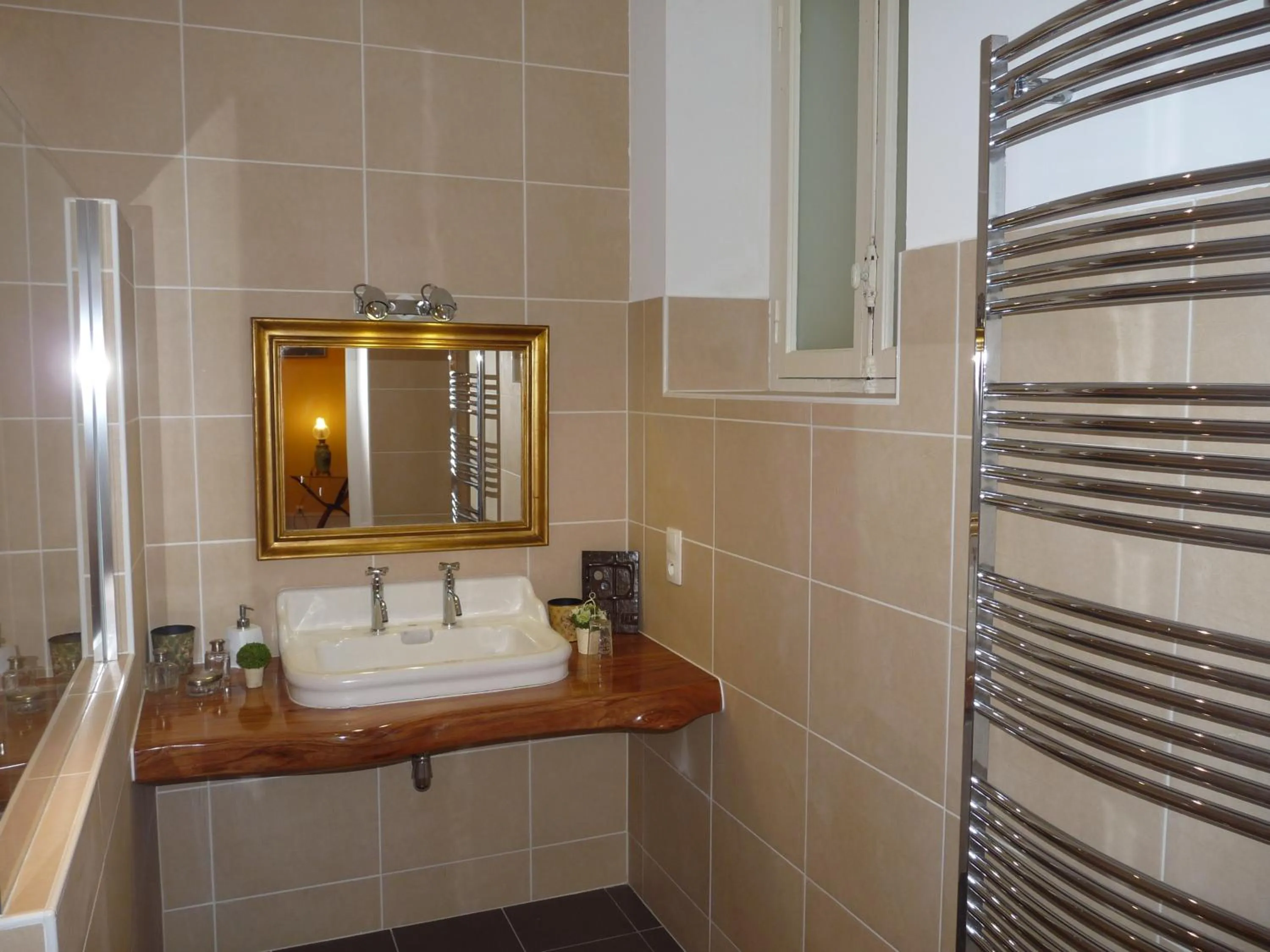 Decorative detail in Le point d'orgue